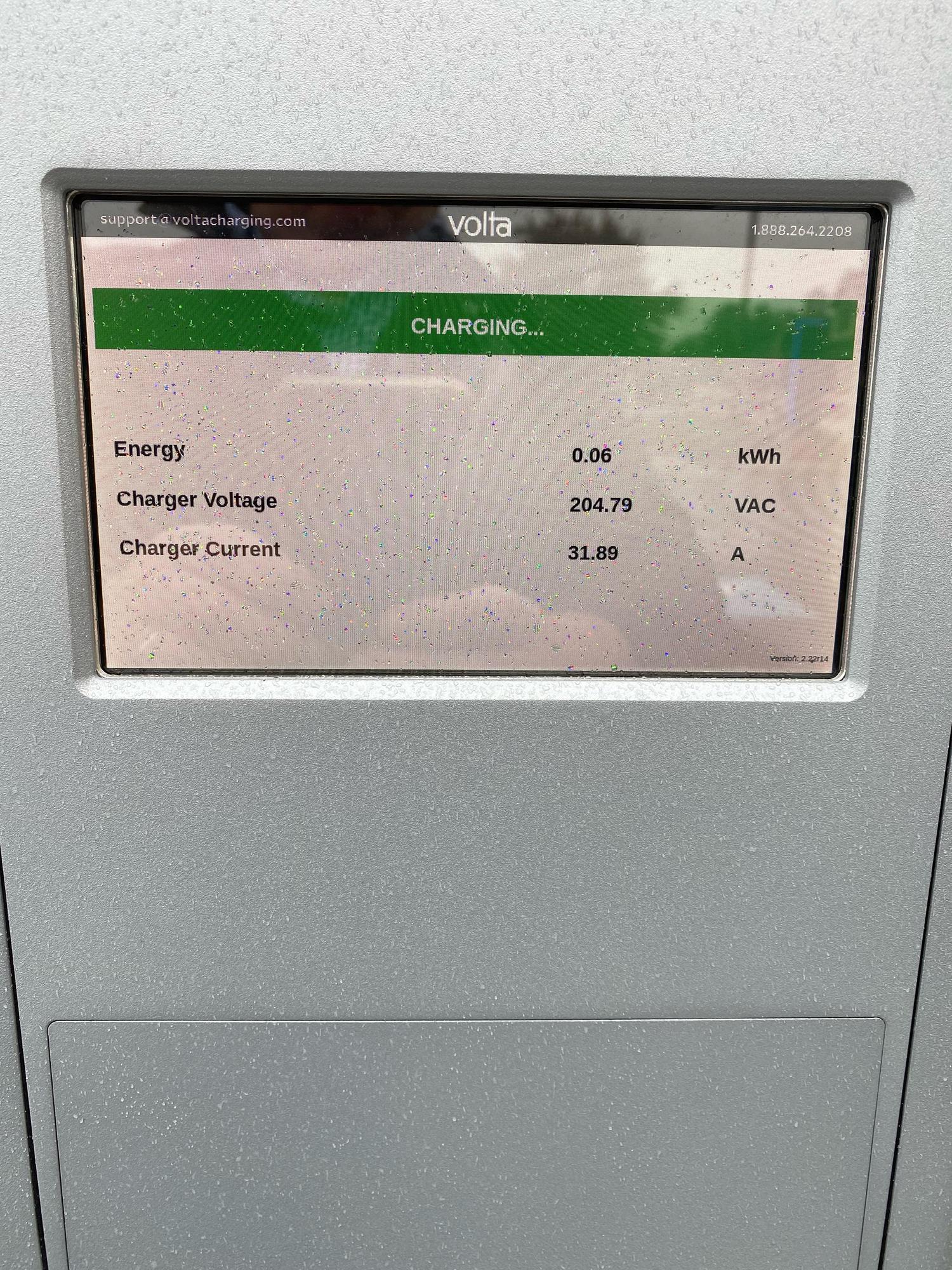 Lower Makefield Shopping Center Morrisville, PA EV Station