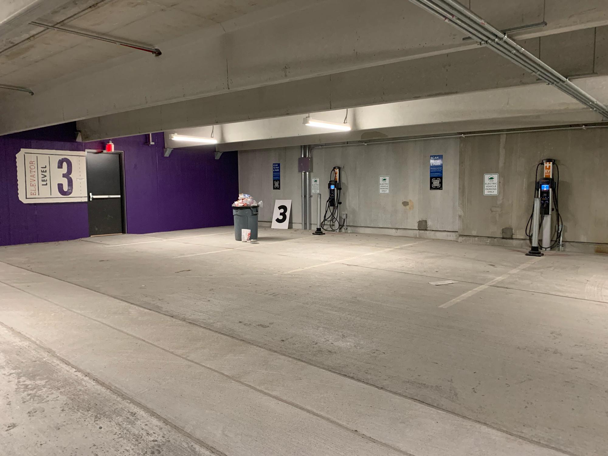 premier-parking-nashville-tn-ev-station