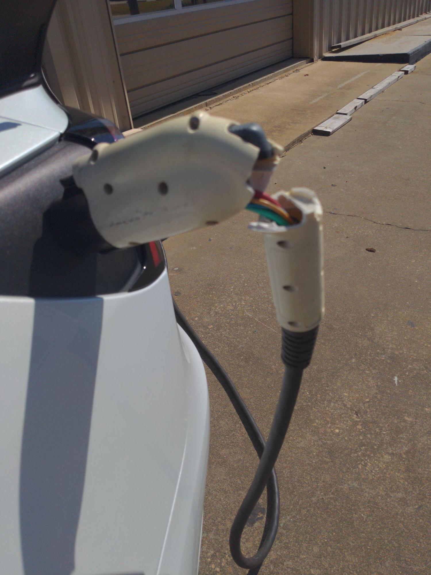 Gray's Tire and Service Center Wetumpka, AL EV Station