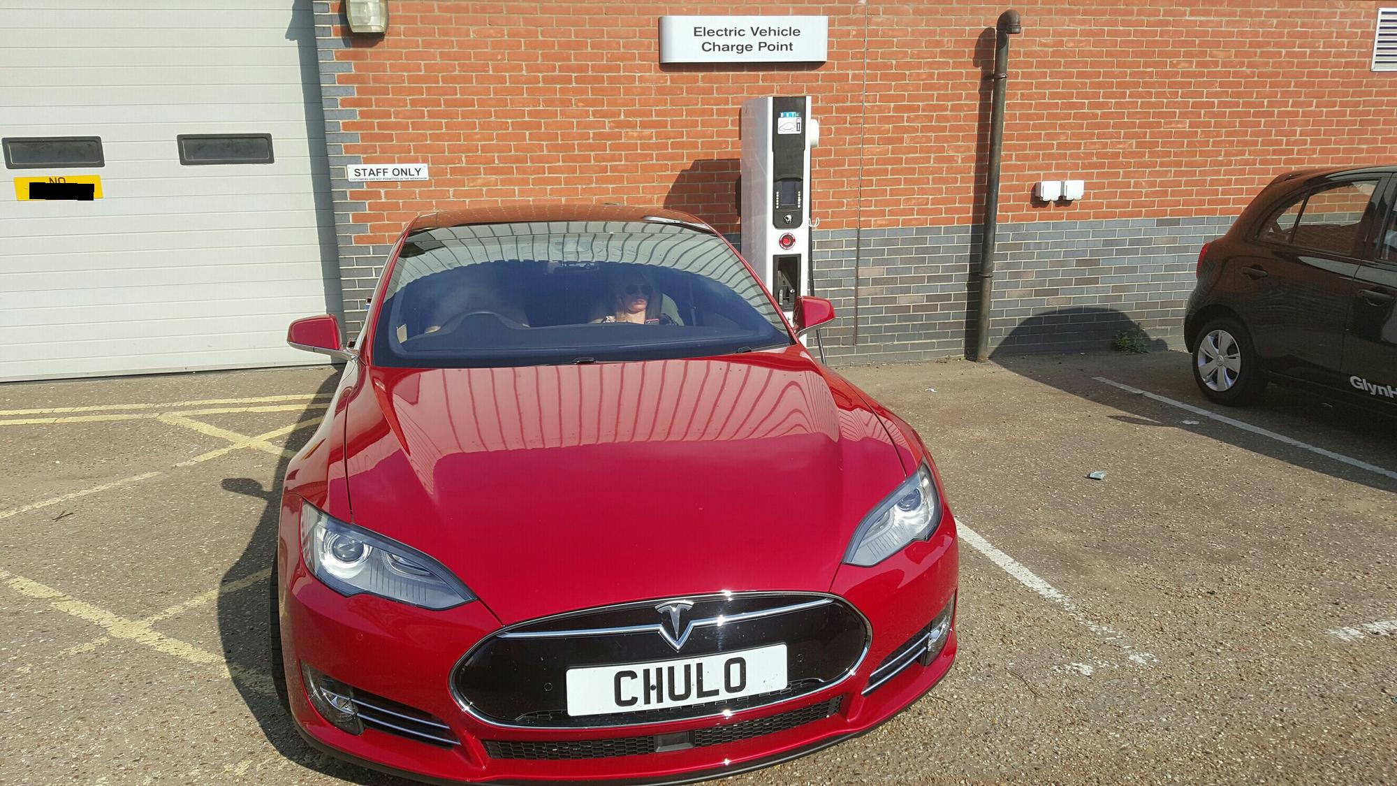 Glyn Hopkin Nissan Colchester Colchester, England EV Station