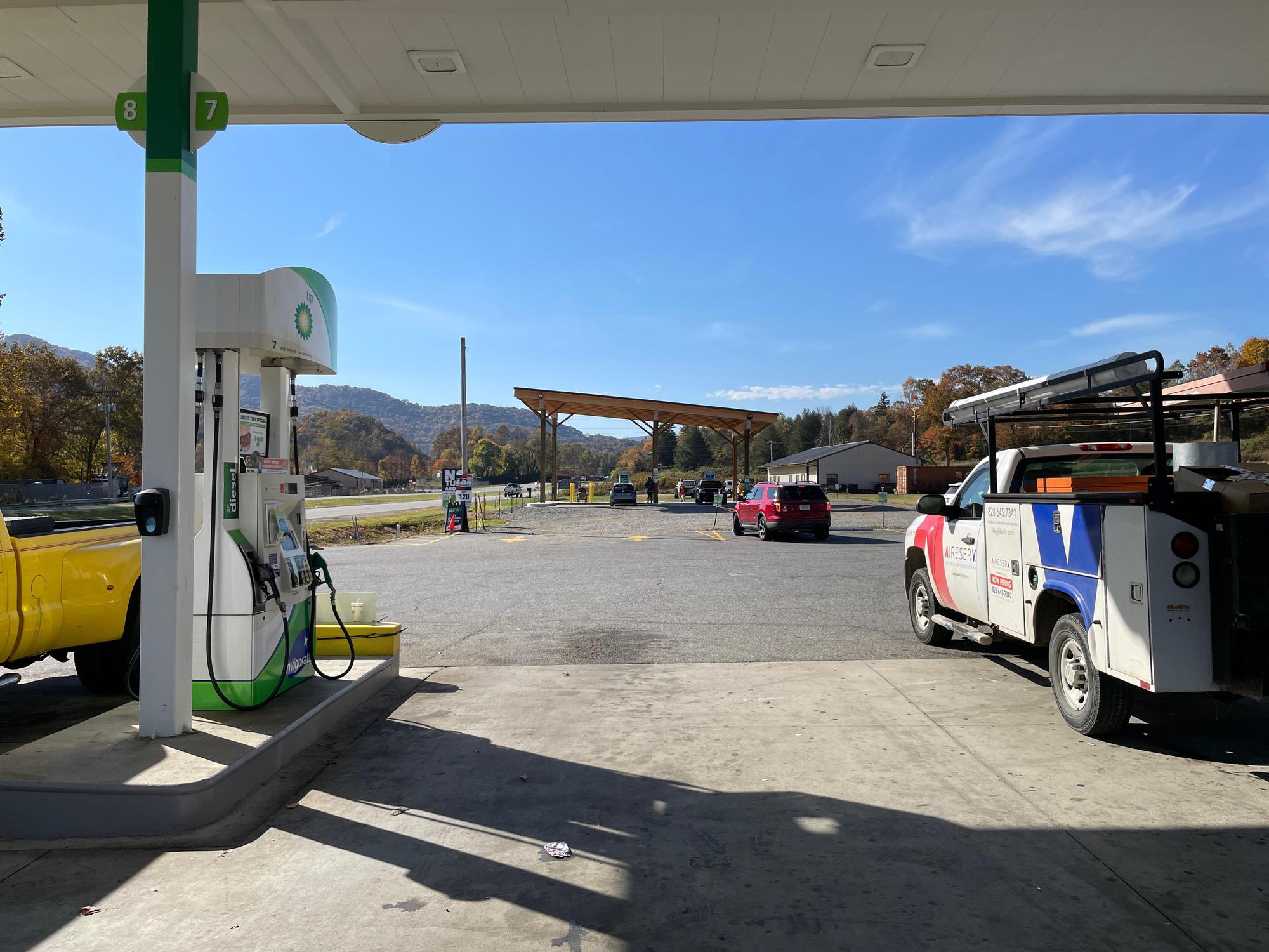 BP Waynesville Waynesville, NC EV Station
