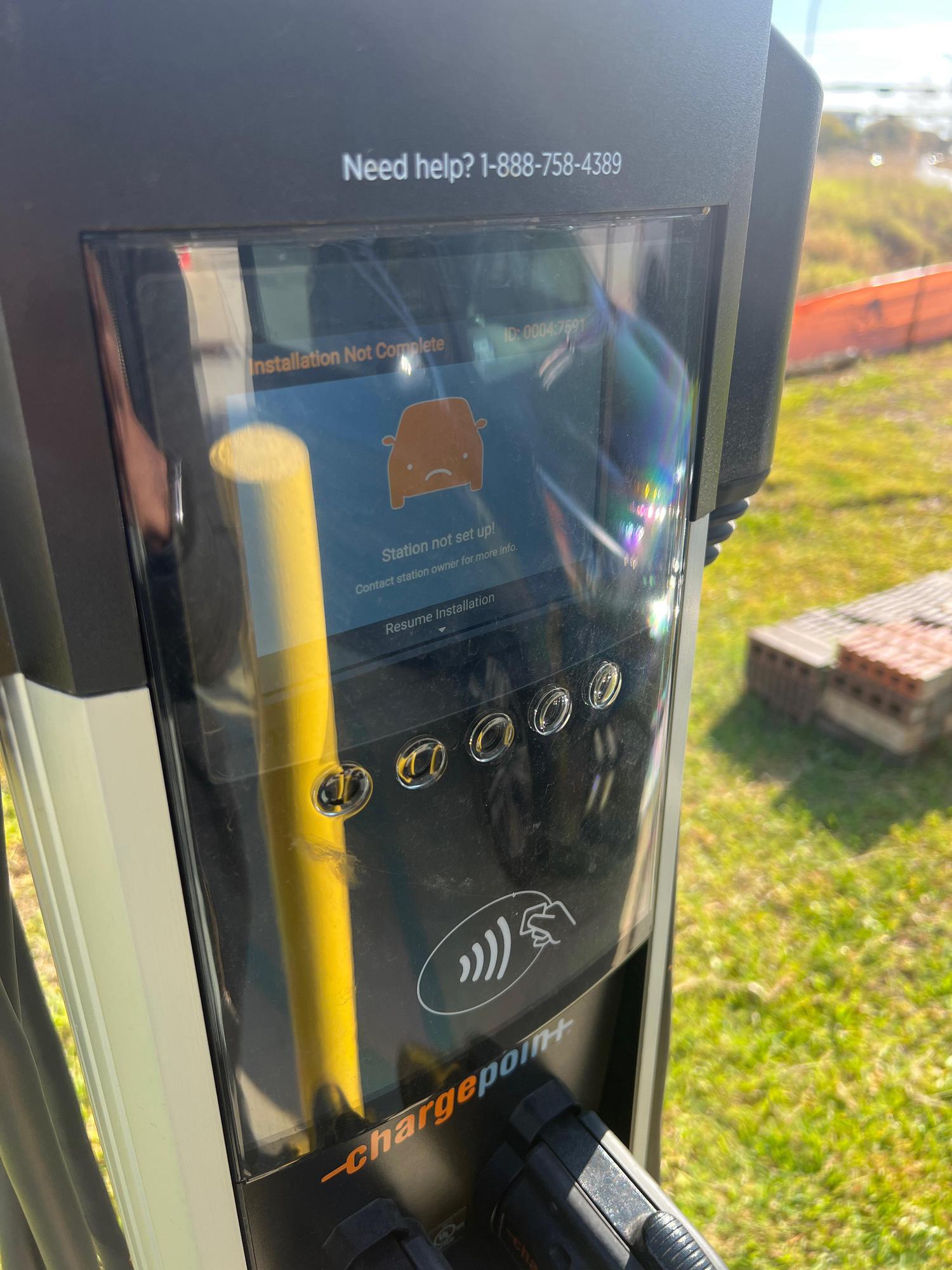 The Truman at Arlington Commons Soon) Arlington, TX EV Station