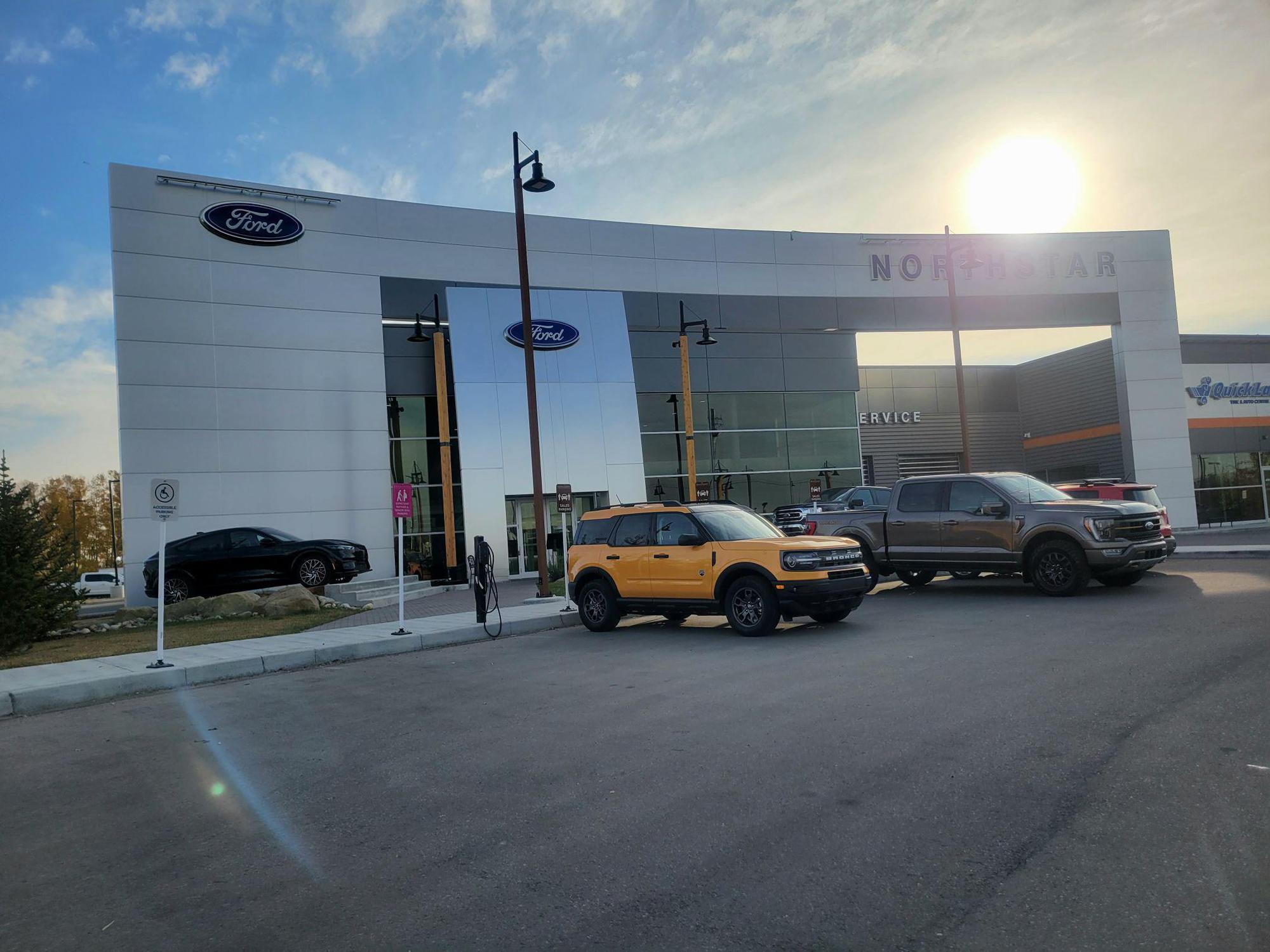 North Star Ford Sales Cochrane Cochrane, AB EV Station