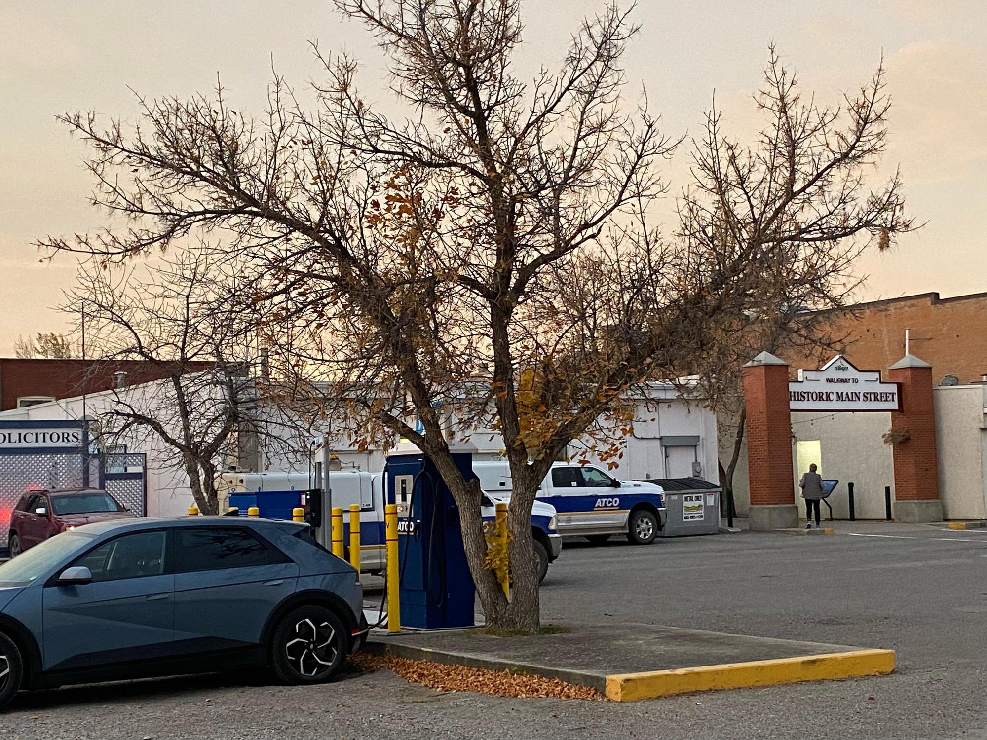 Fort MacLeod Public Parking Fort Macleod, AB EV Station