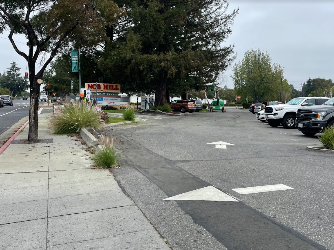 El Gato Shopping Center Los Gatos, CA EV Station