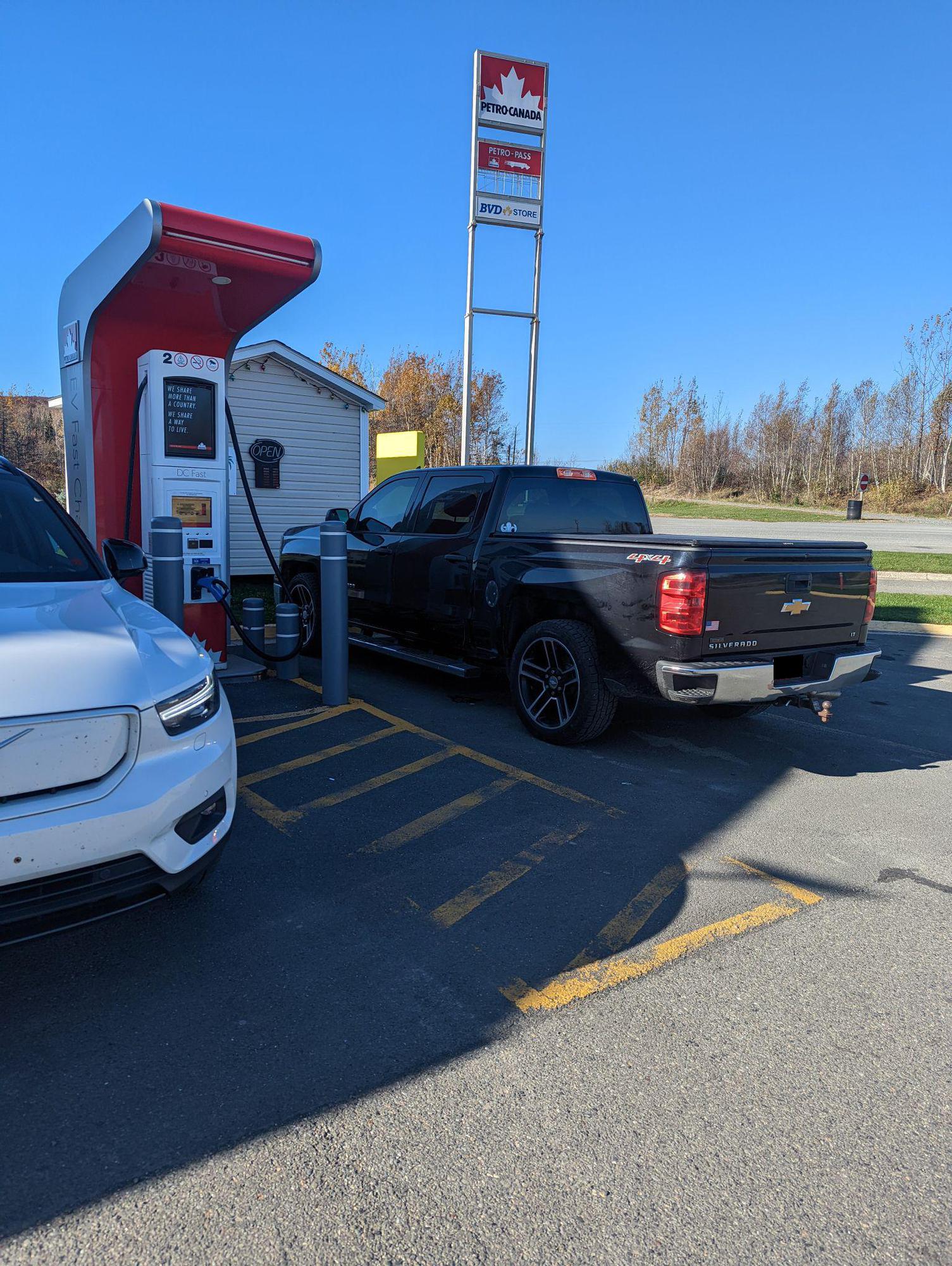 PetroCanada Meductic Canterbury, NB EV Station