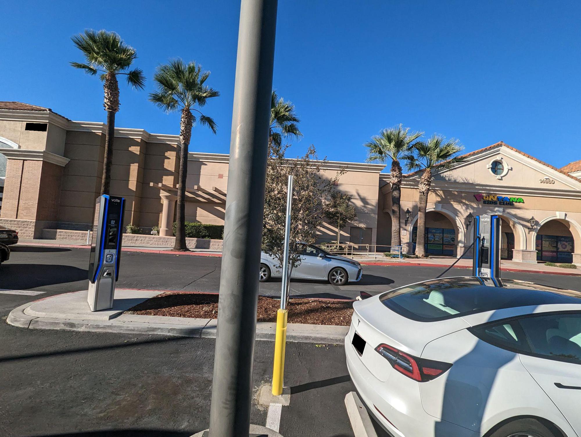 Mfoqwalmart Dc Fontana Ca 44 - o9gj0dz