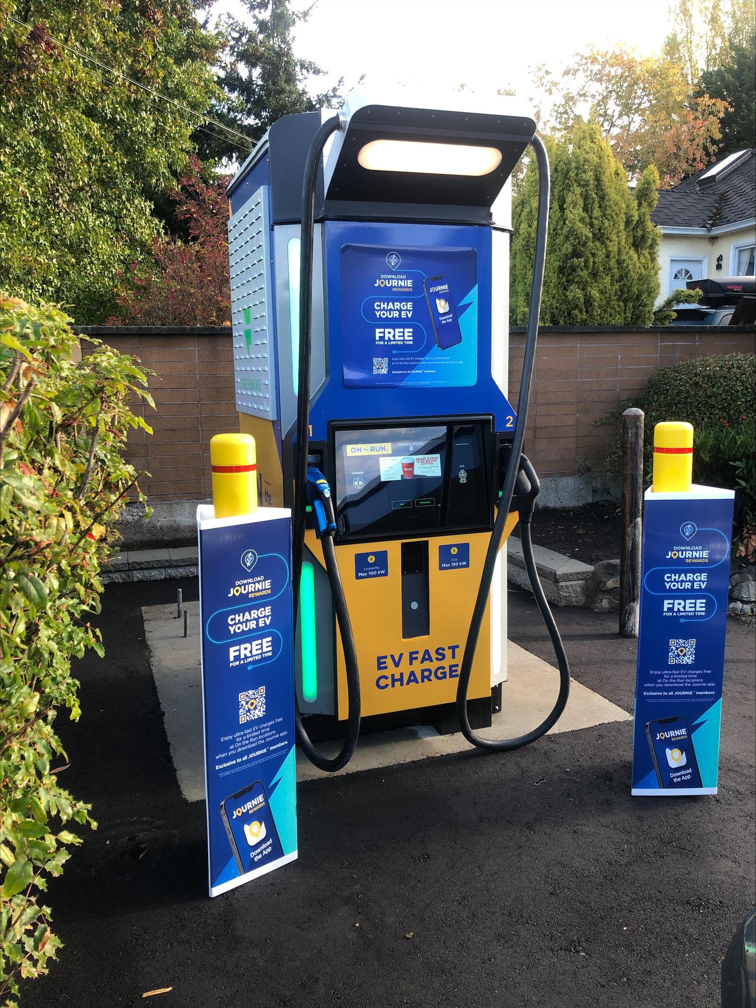 On the Run Convenience Store Victoria, BC EV Station