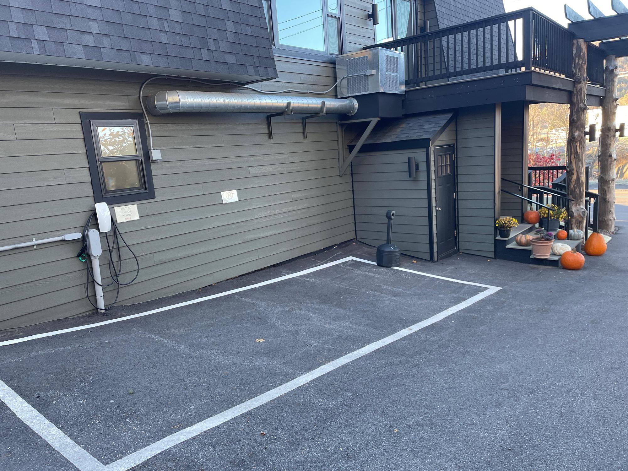 Union & Post Restaurant Windham, NY EV Station