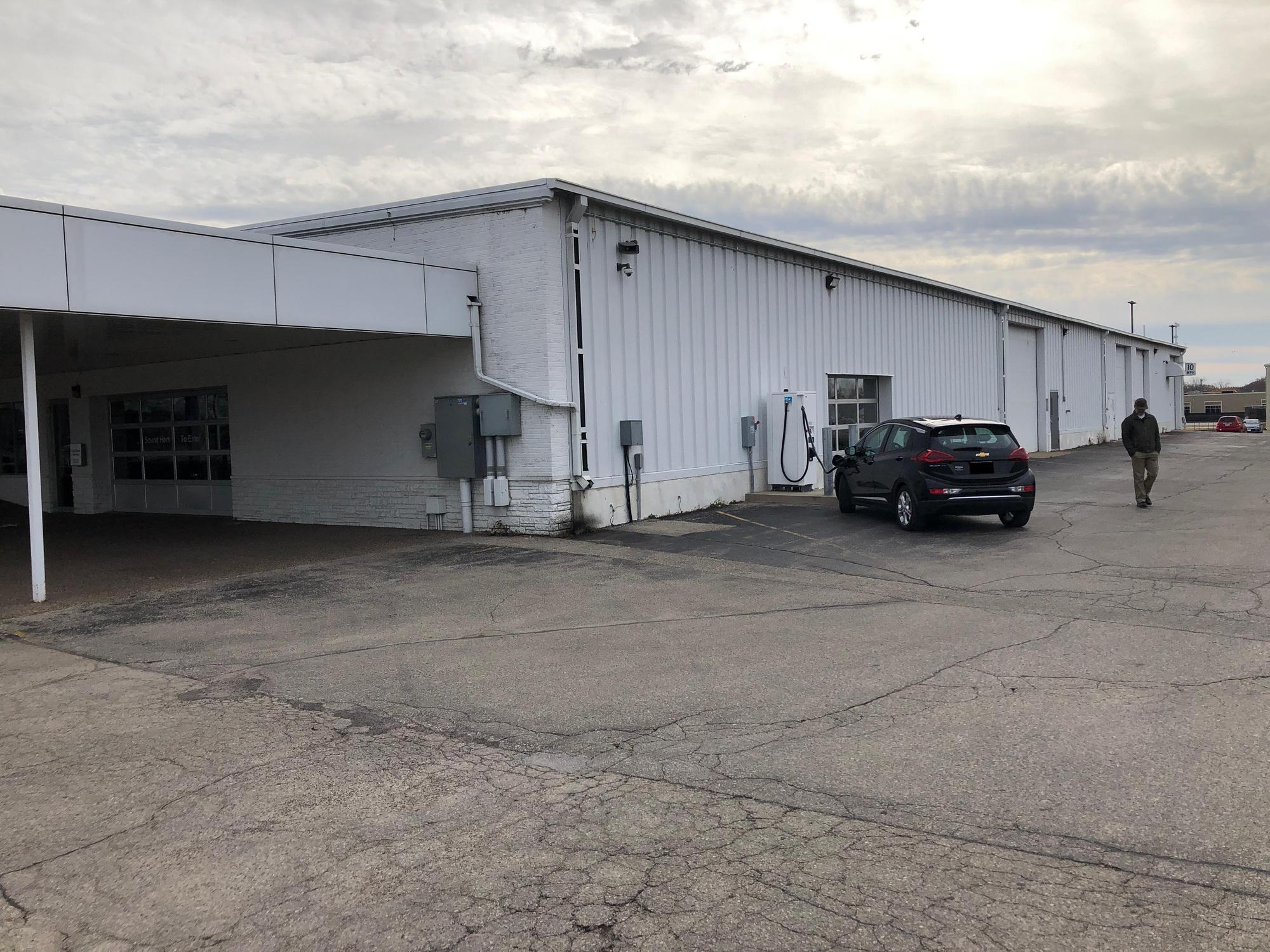 Clason Buick GMC La Crosse, WI EV Station