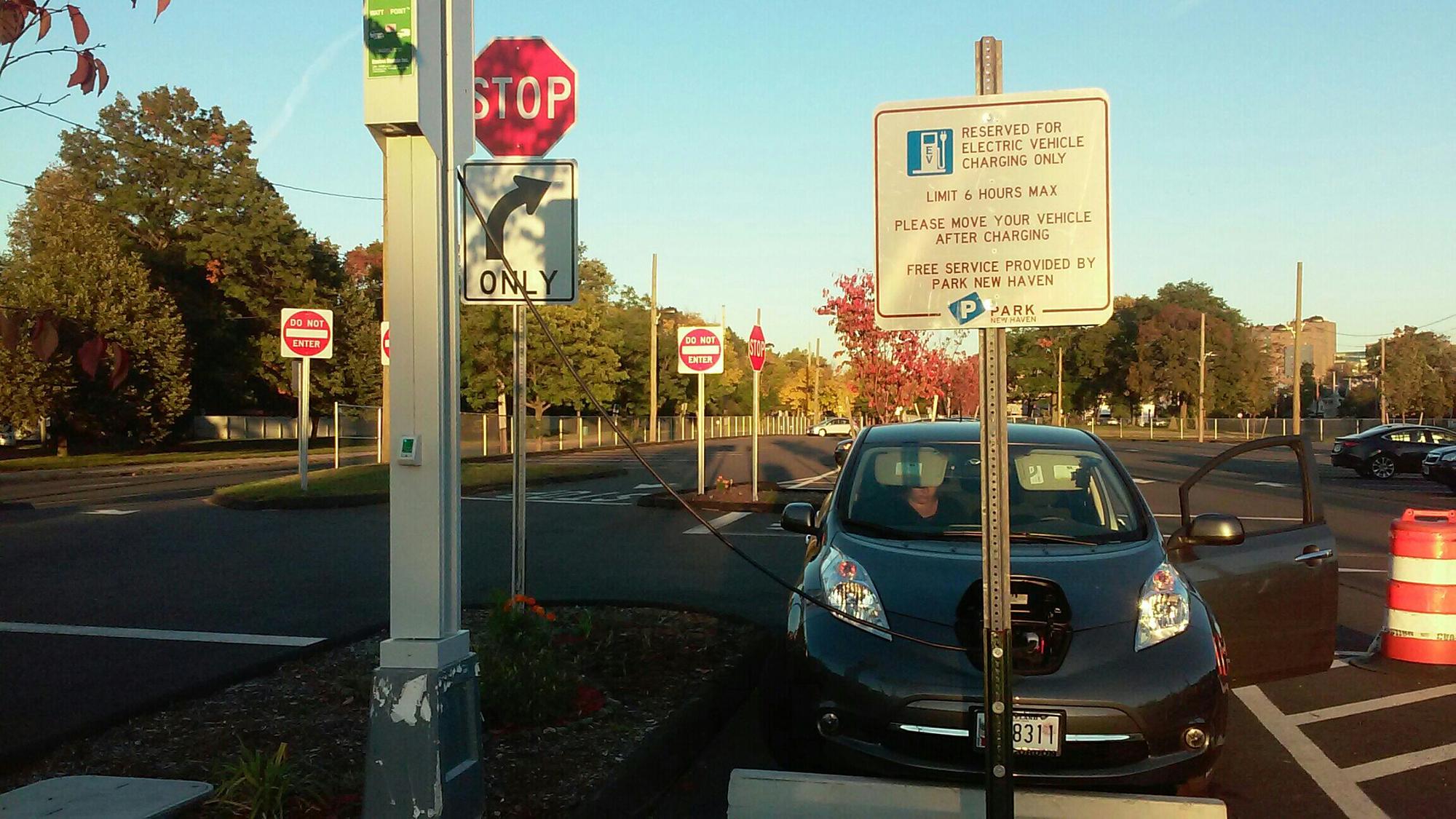 Sherman Parking Lot New Haven, CT EV Station