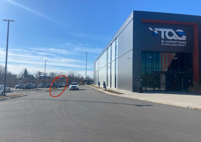 Tag Ekarting & Amusement SainteThérèse, QC EV Station