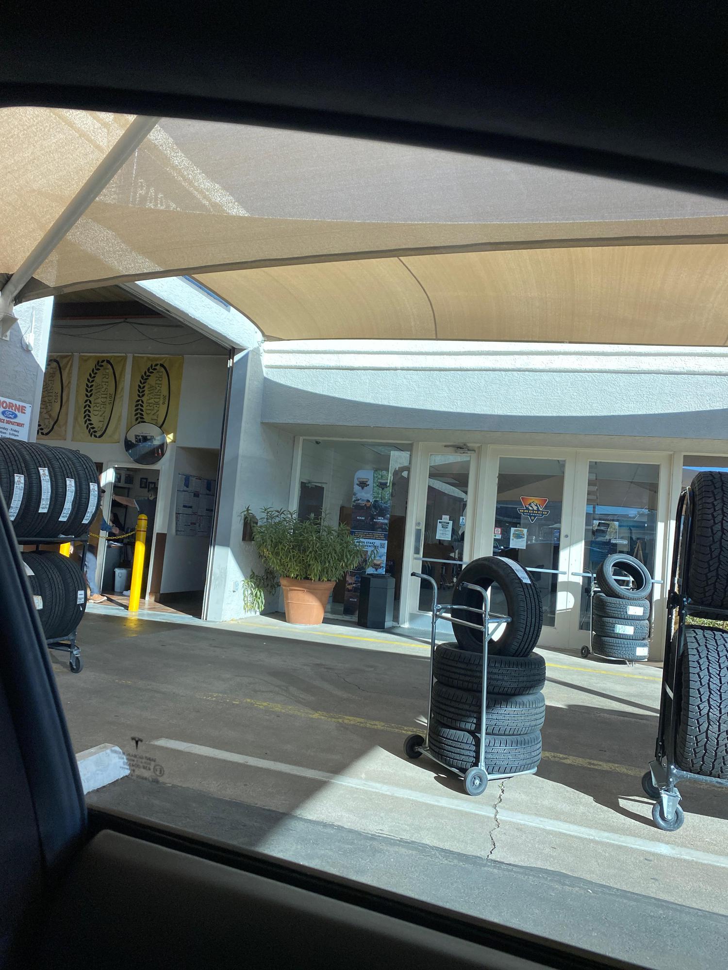 Horne Ford of Nogales Nogales, AZ EV Station