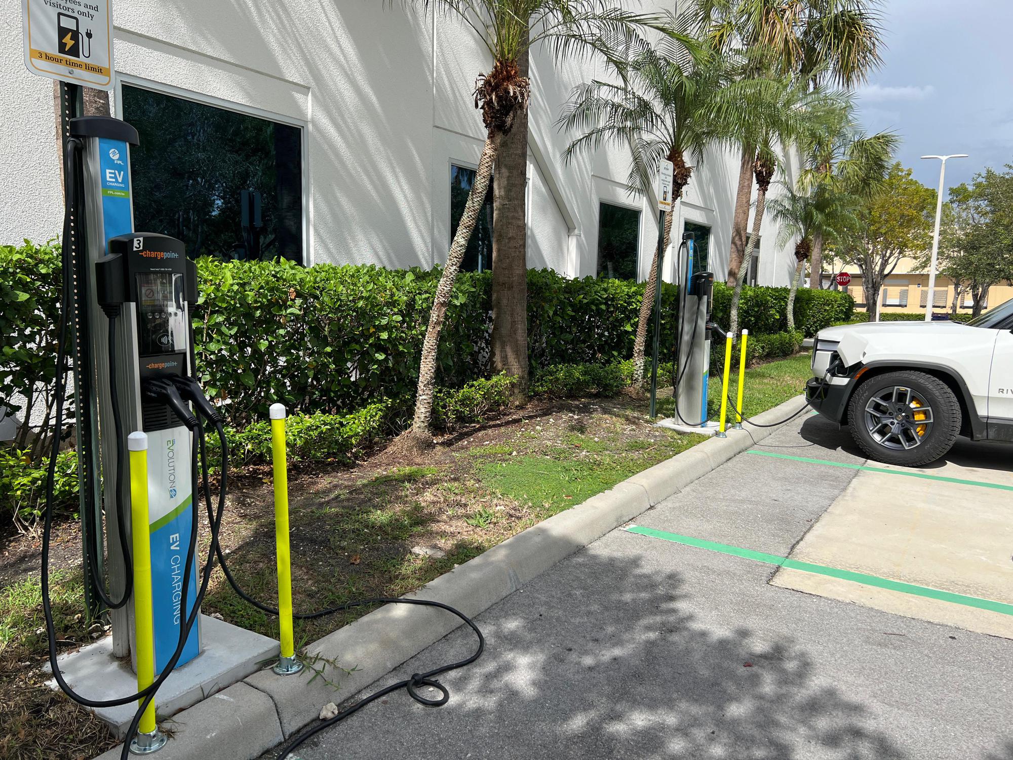 Stryker Weston, FL EV Station