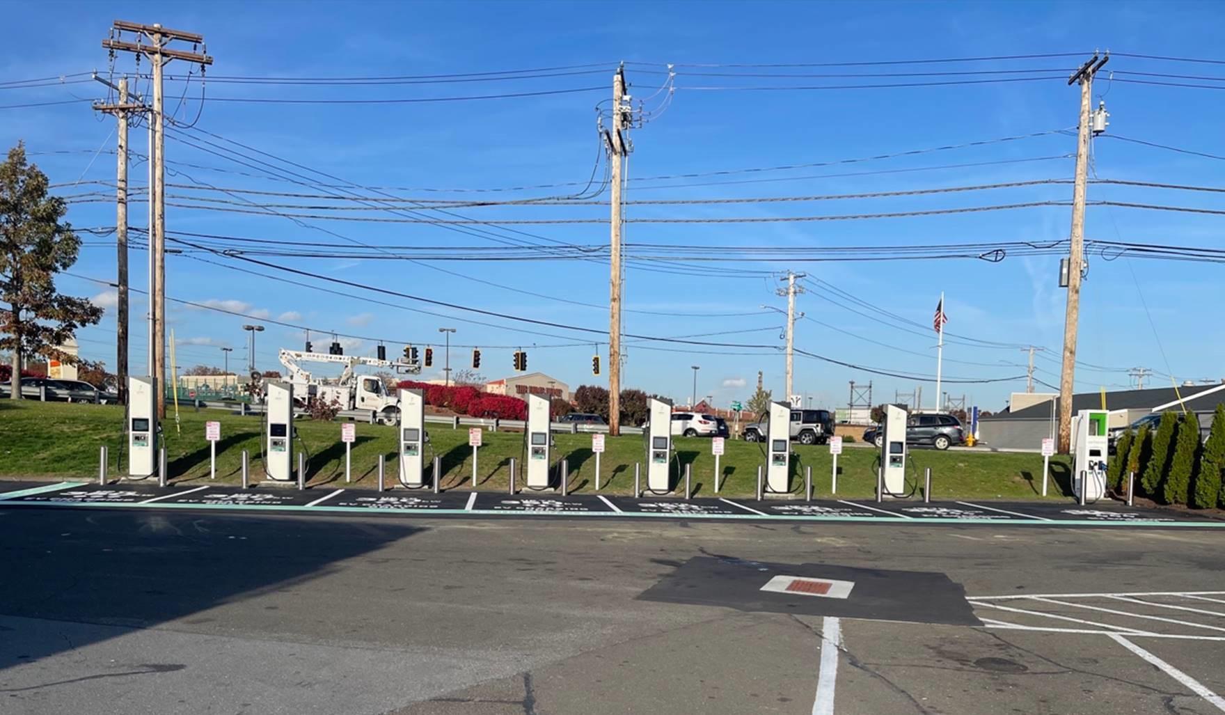 Stratford Square Stratford, CT EV Station