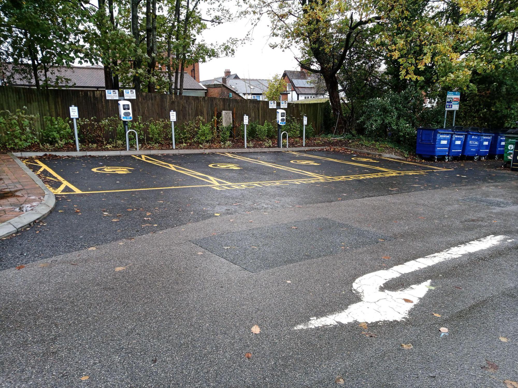 Village Centre Car Park Gosport Ln, Lyndhurst, SO43 7BF, United