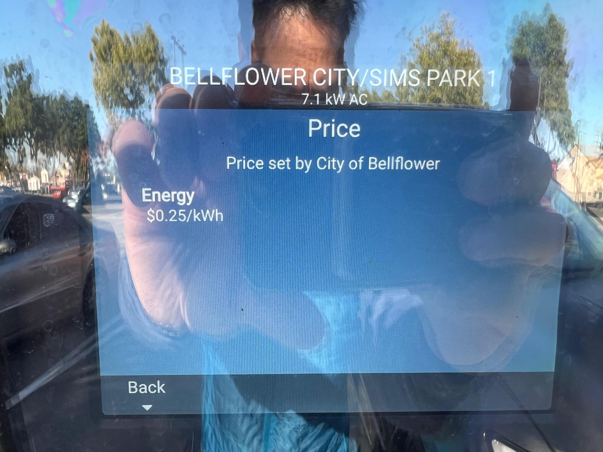 Simms Park Bellflower, CA EV Station