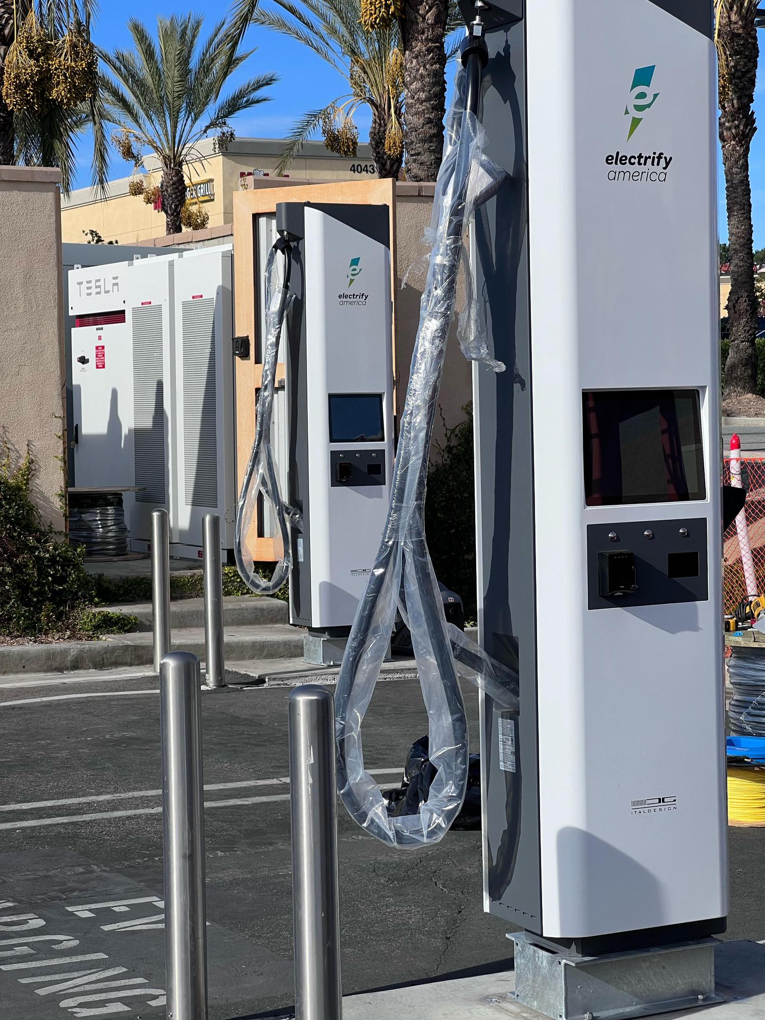 Sam's Club Murrieta, CA EV Station
