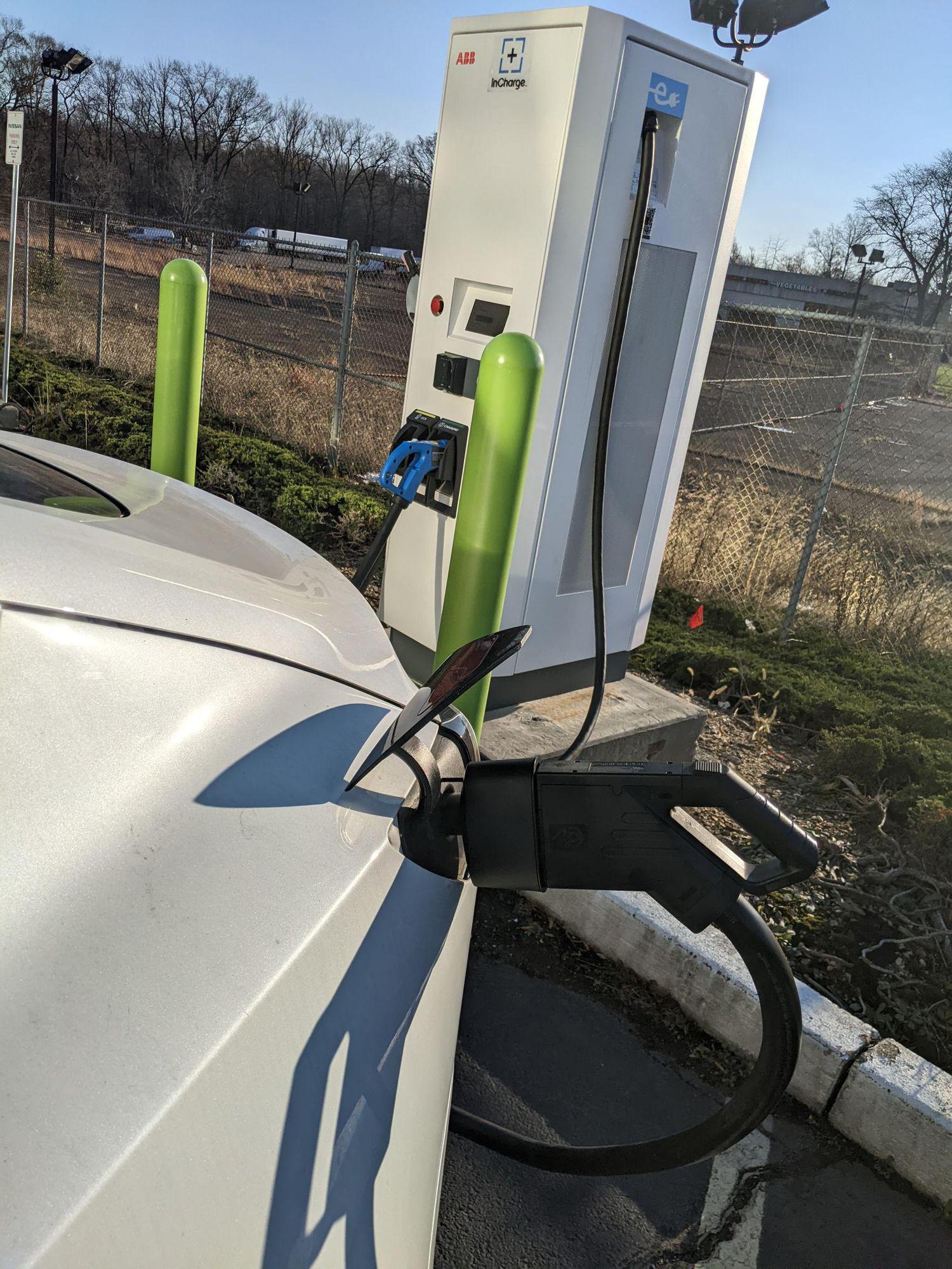 Acme Nissan South Brunswick Township, NJ EV Station