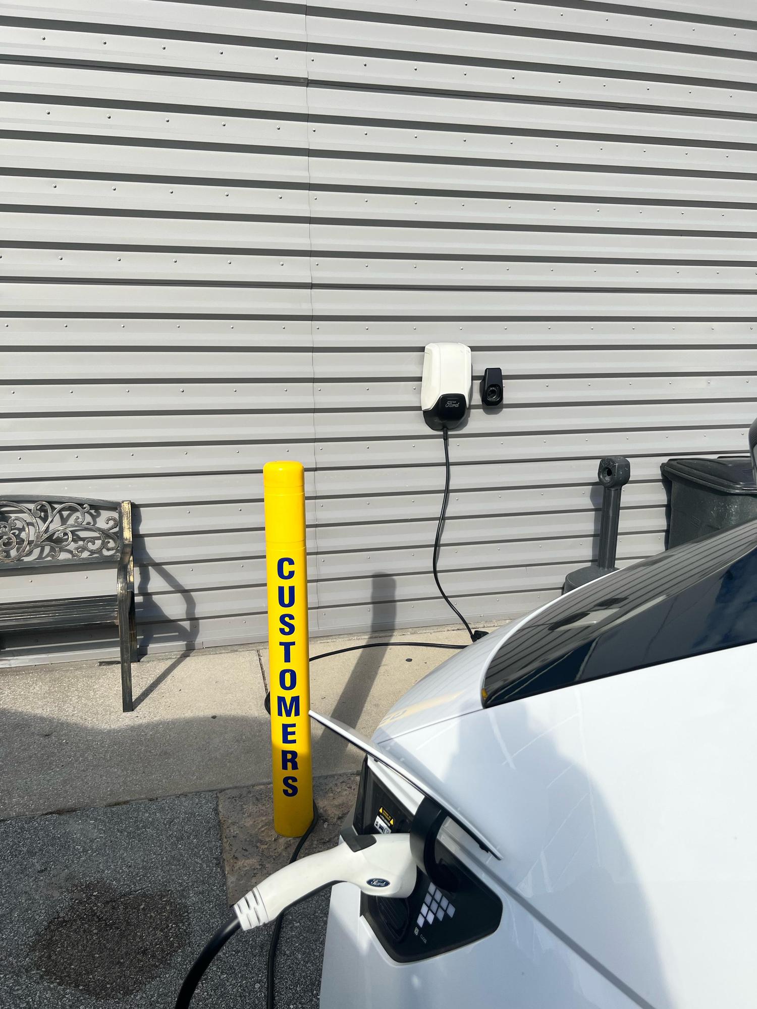Jeep Jacksonville Jacksonville, NC EV Station