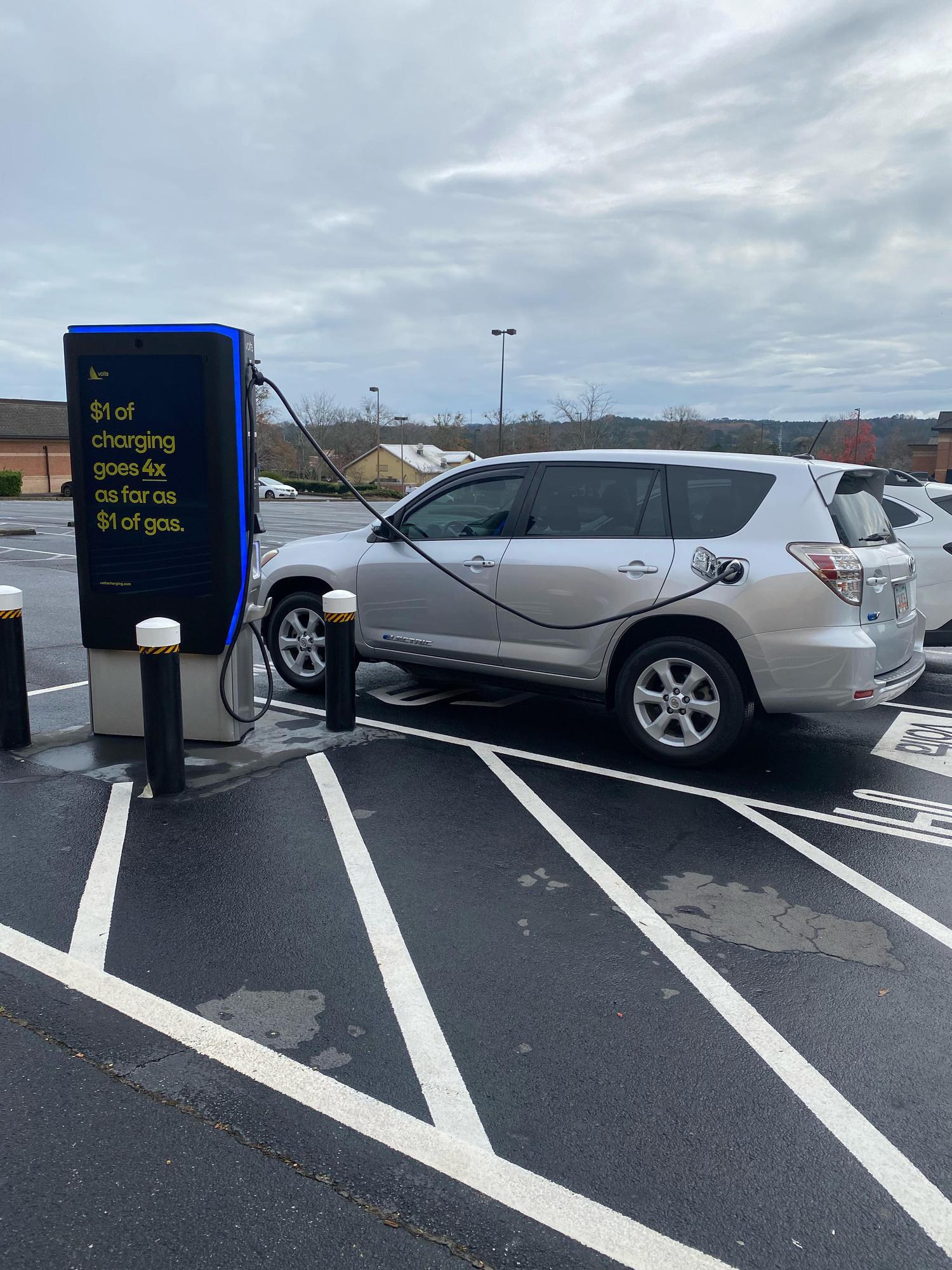 AMC Riverstone 15 Canton, GA EV Station