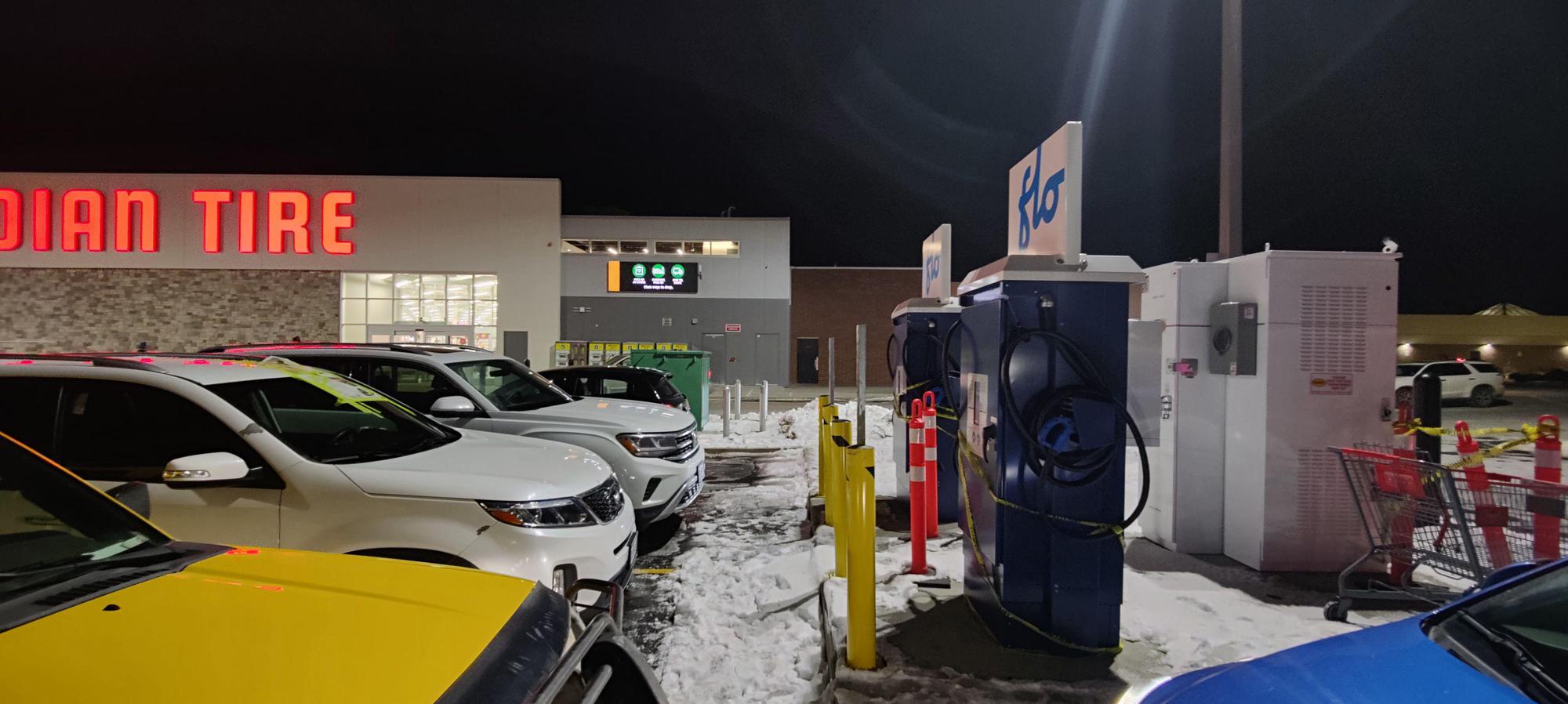 Cottonwood Centre Canadian Tire Chilliwack, BC EV Station