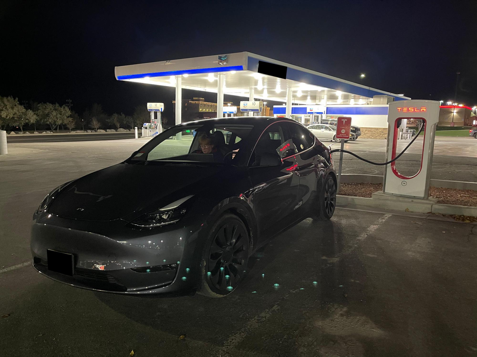 Peppermill Hotel & Casino West Wendover, NV EV Station