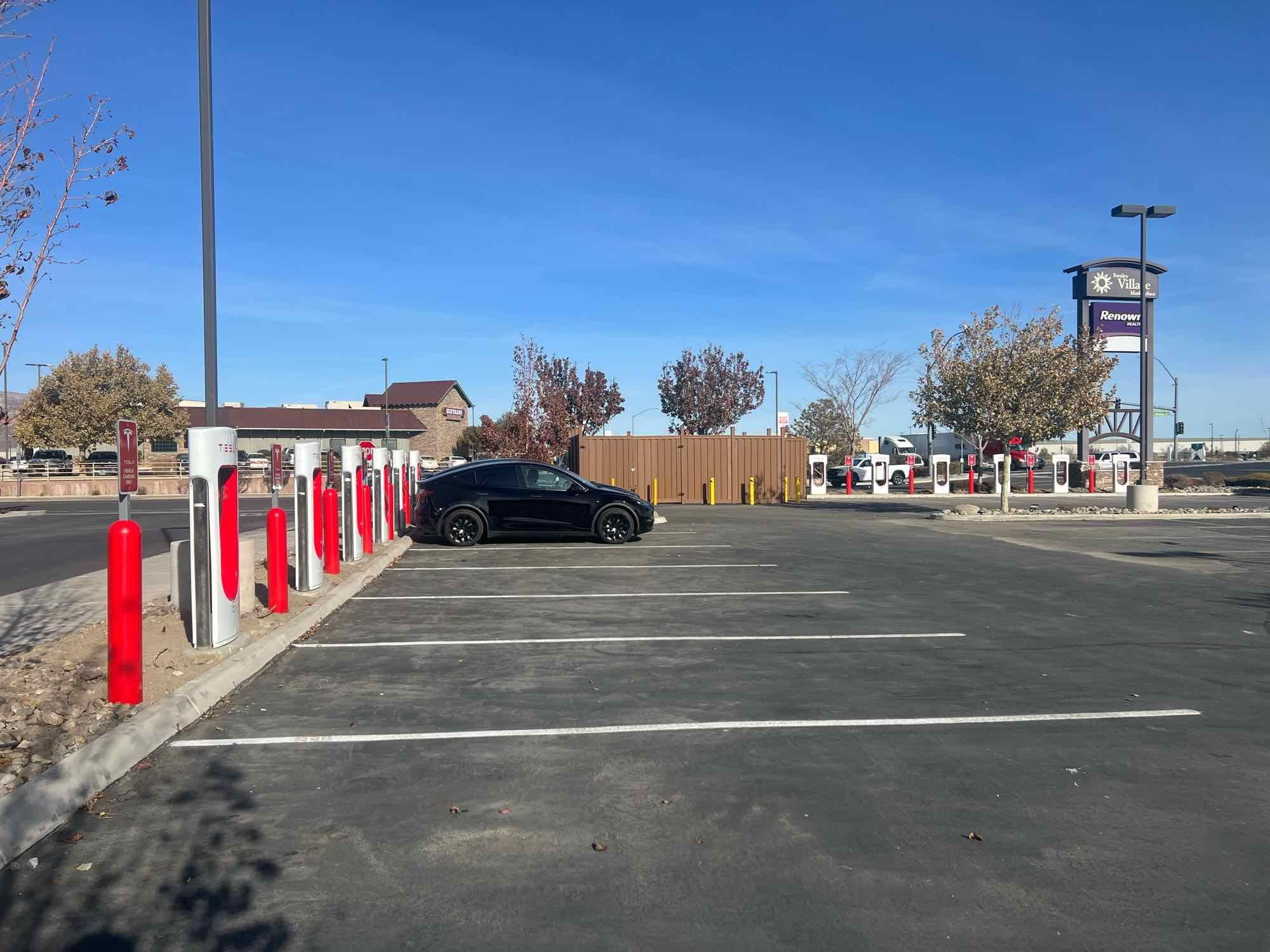 Fernley Village Marketplace Fernley, NV EV Station