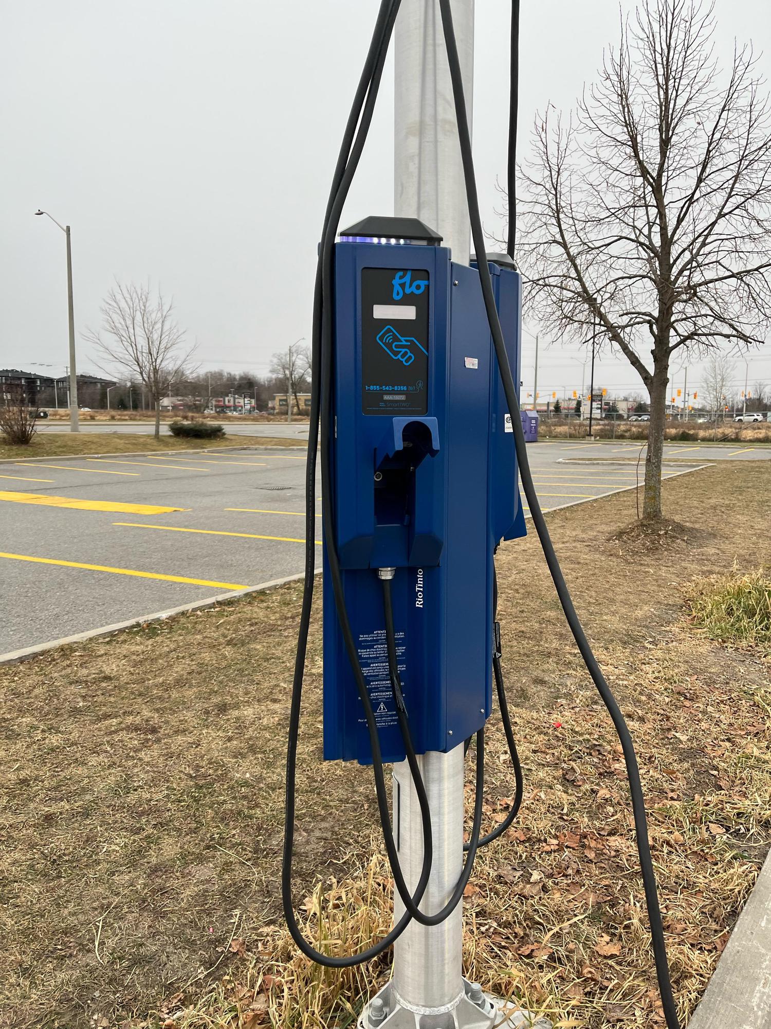 St Francis Xavier Catholic High School Ottawa, ON EV Station