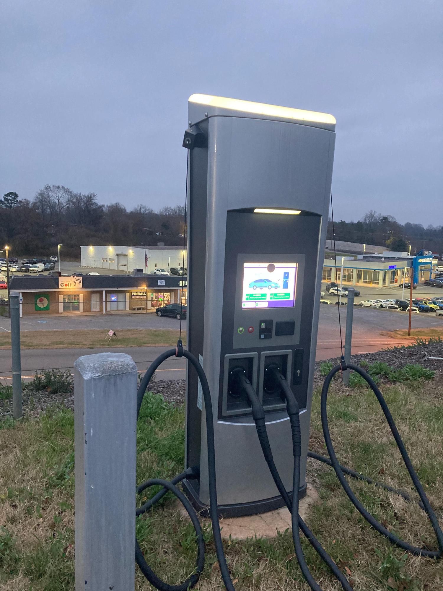 Paramount Volvo of Hickory Hickory, NC EV Station