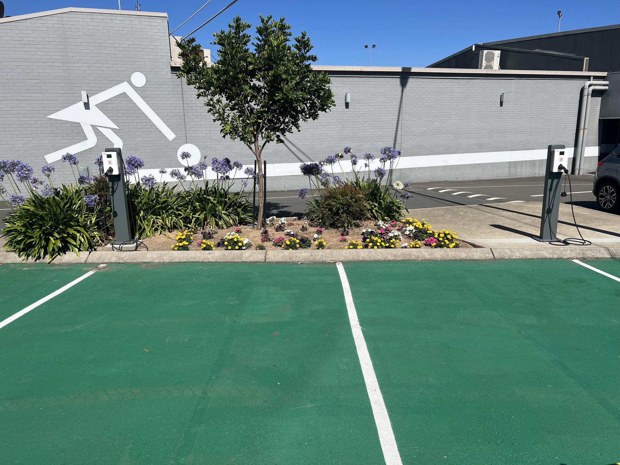 Maitland City Motel | Rutherford, NSW | EV Station