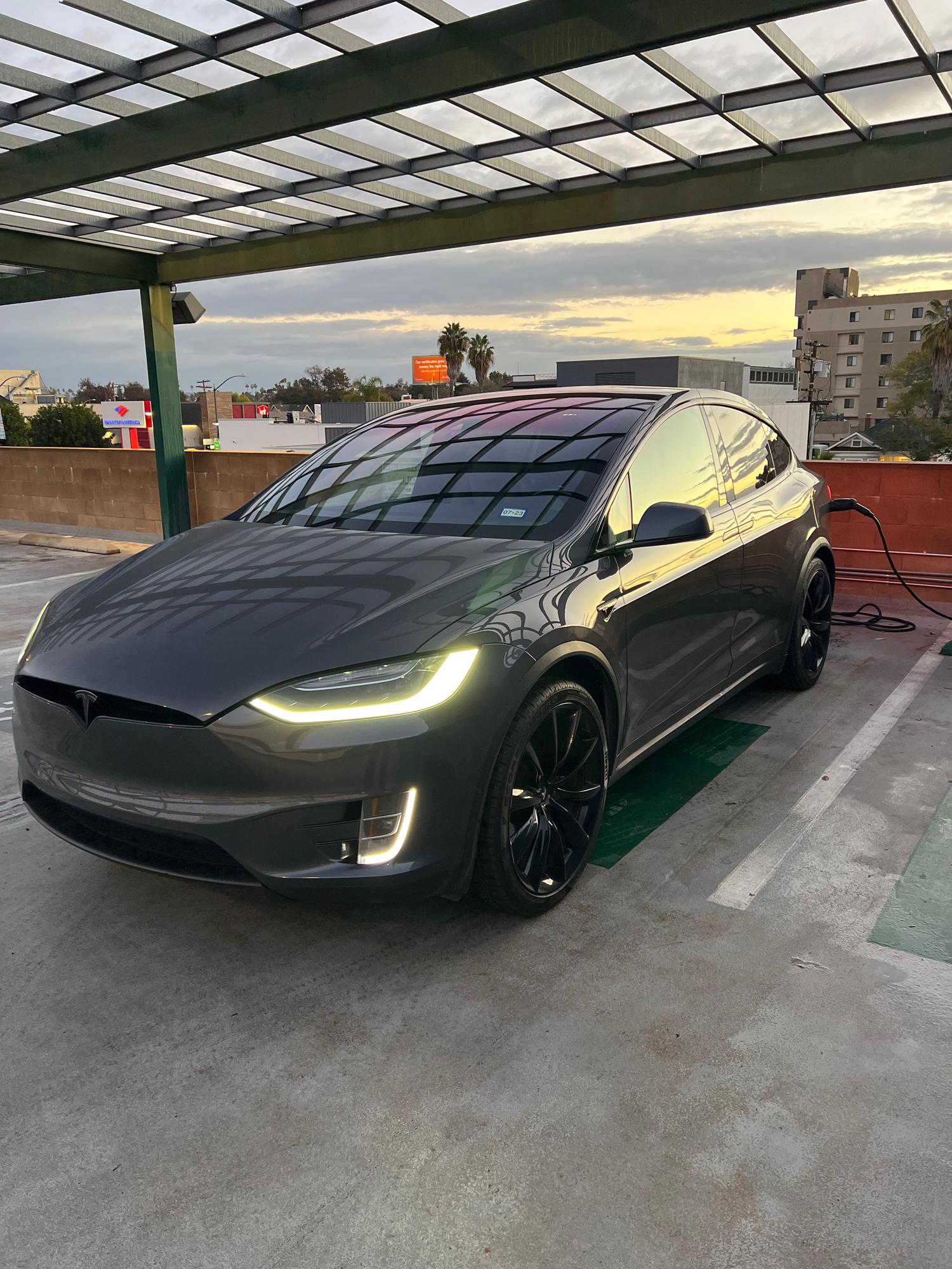 San Diego Lindbergh Airport Terminal Two Parking San Diego, CA EV