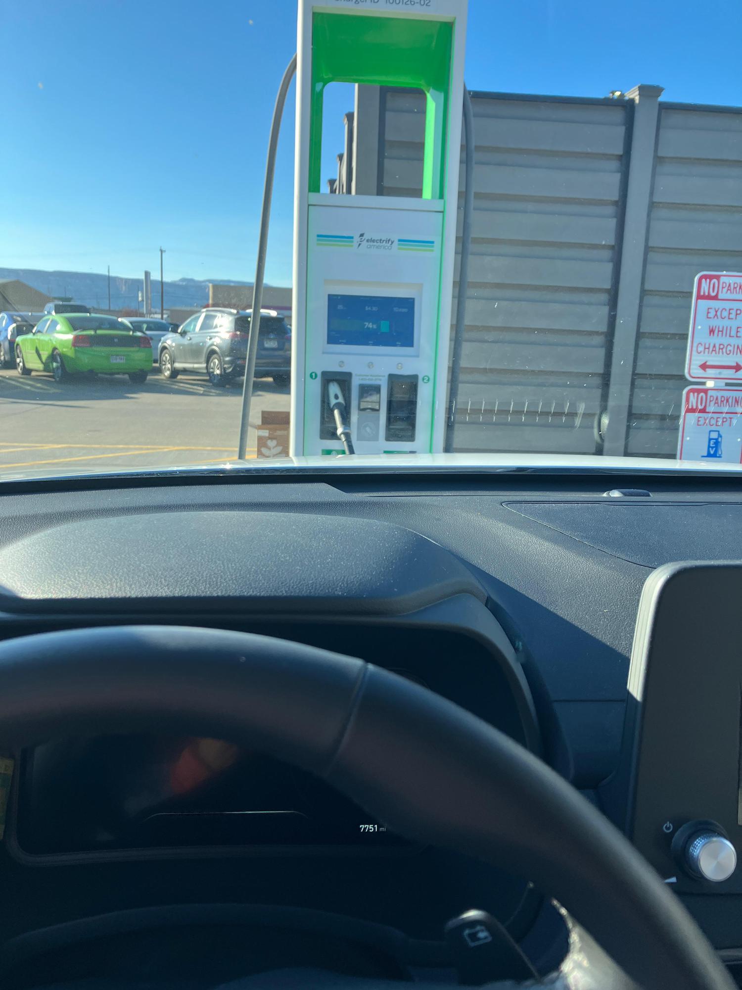 Sam's Club Grand Junction Grand Junction, CO EV Station
