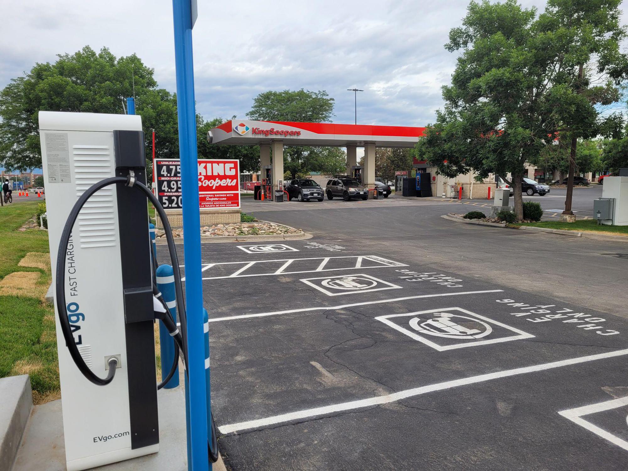 King Soopers Aurora Aurora, CO EV Station