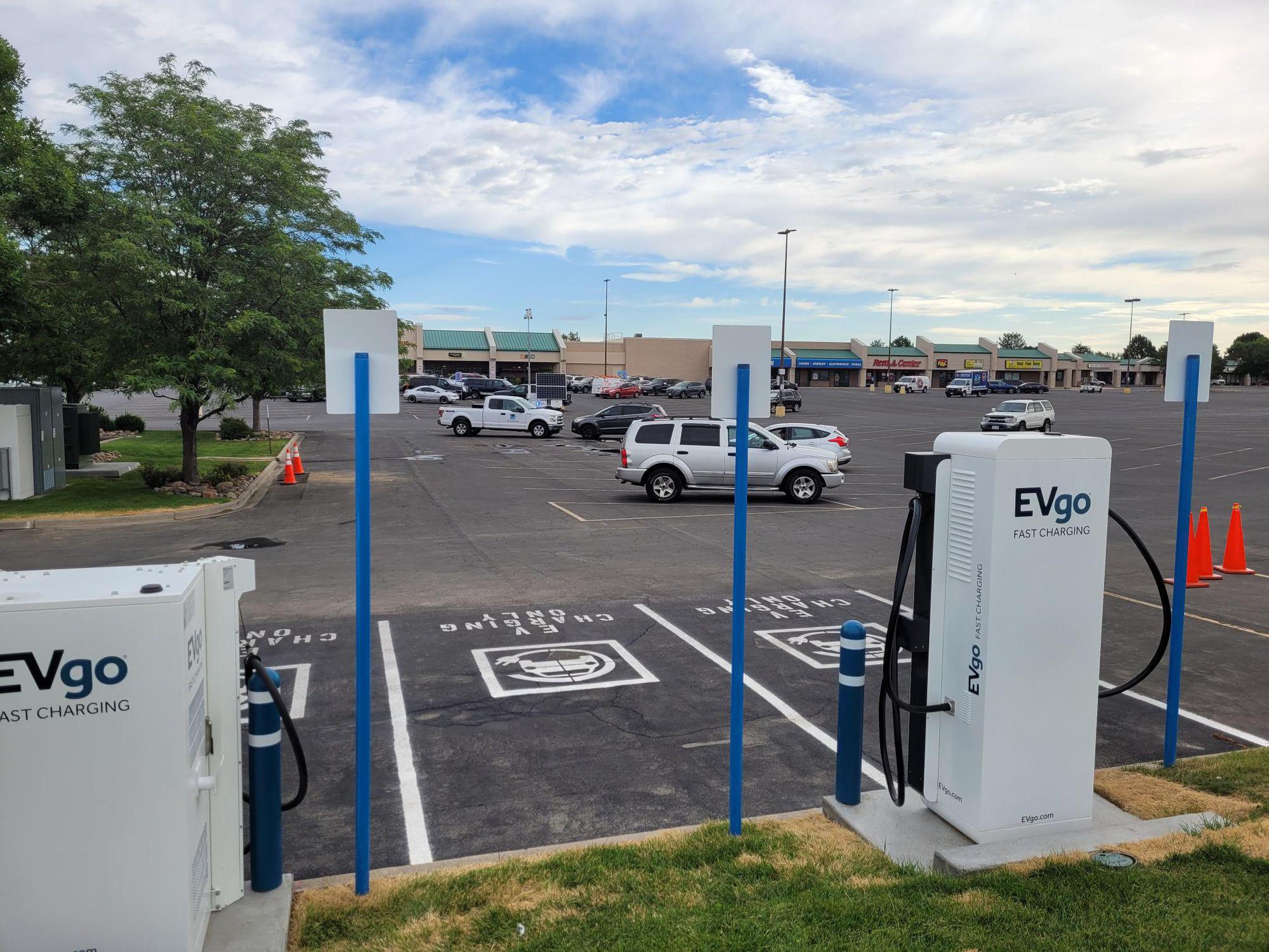 King Soopers Aurora Aurora, CO EV Station