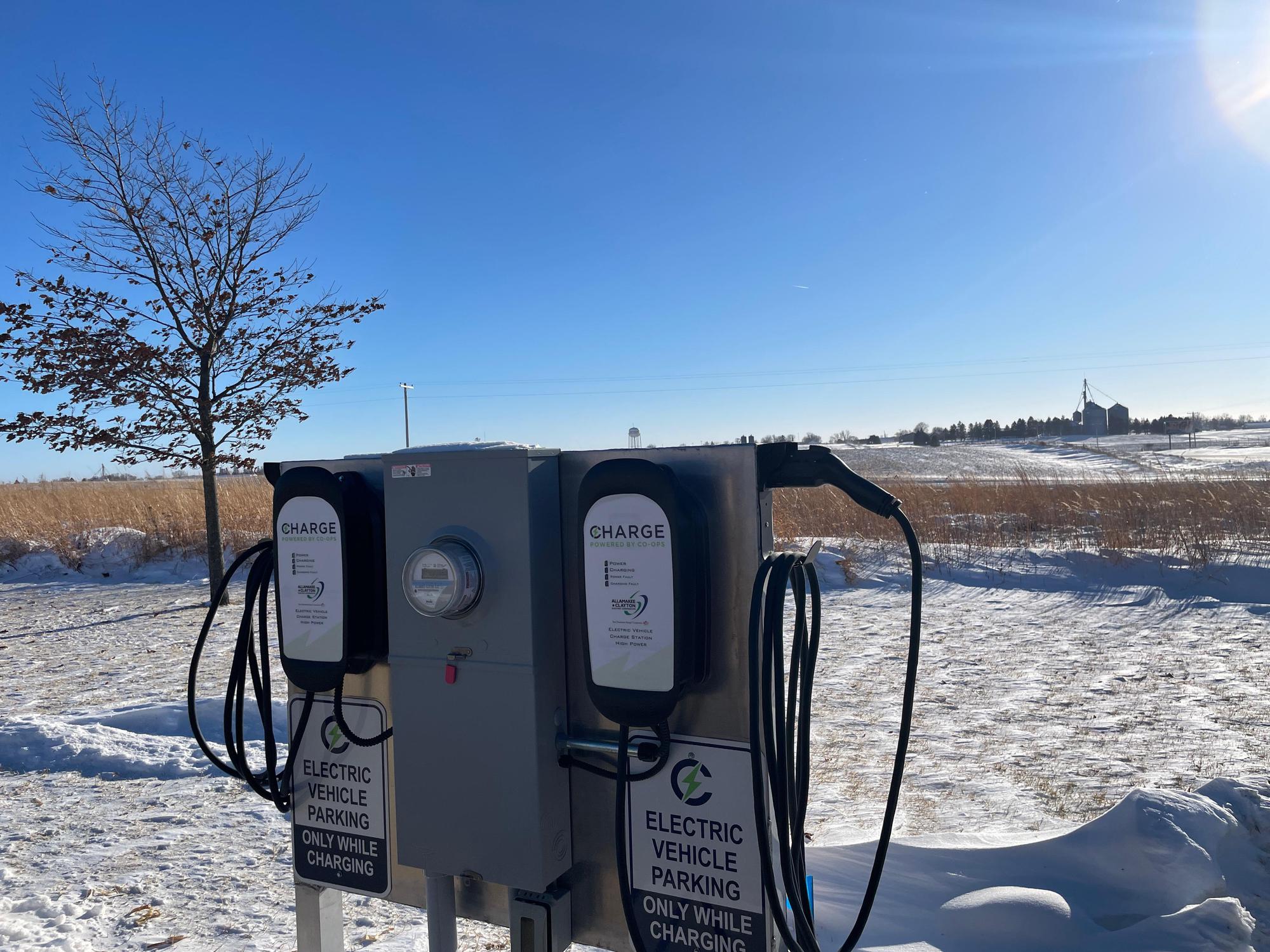 REC AllamakeeClayton Electric Cooperative Postville, IA EV Station