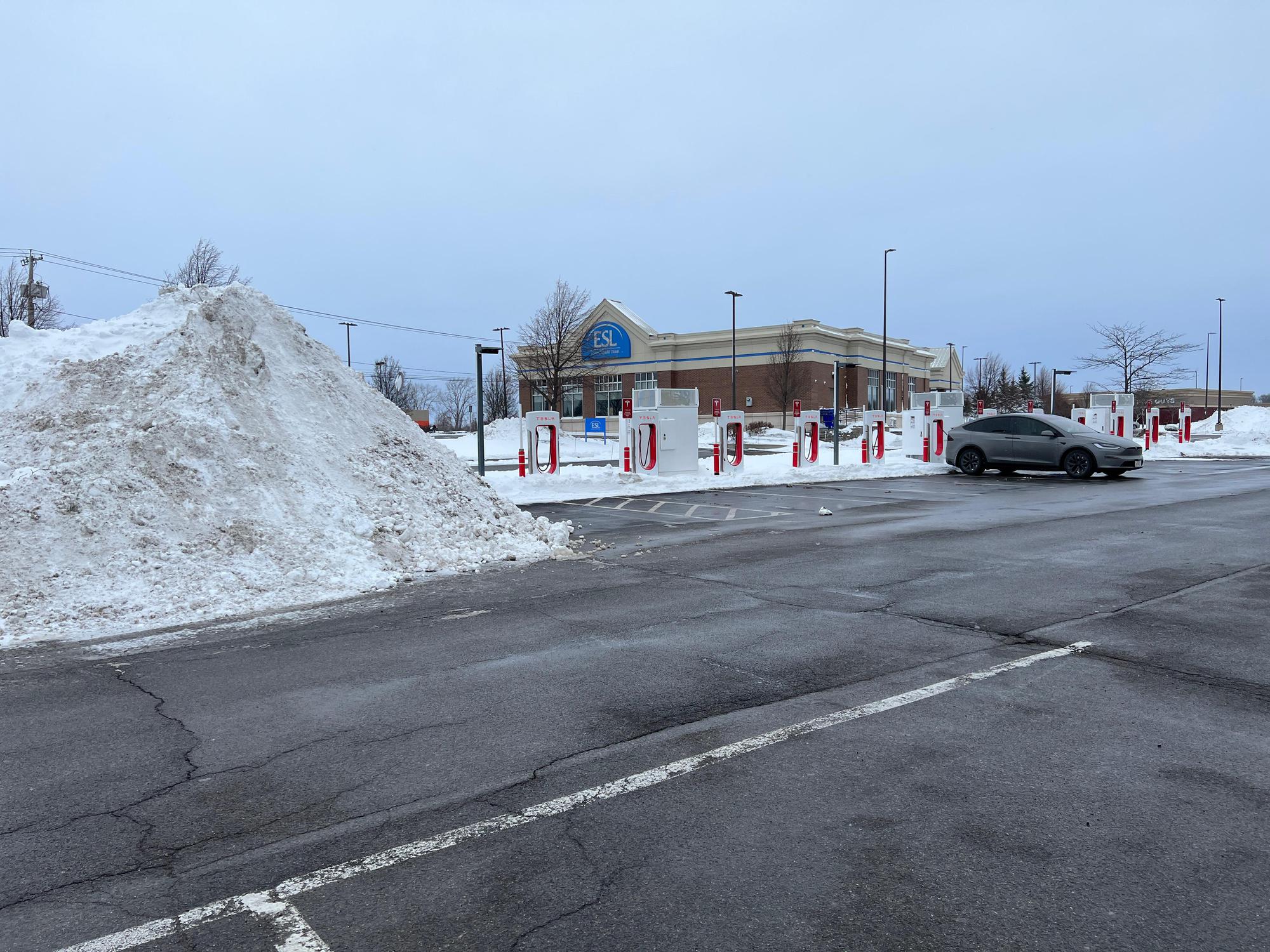 Towne Center Batavia Batavia, NY EV Station