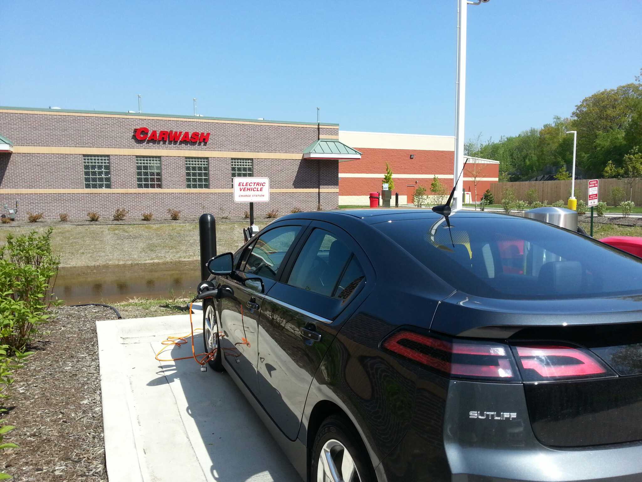 Kwik Trip Sheboygan, WI EV Station