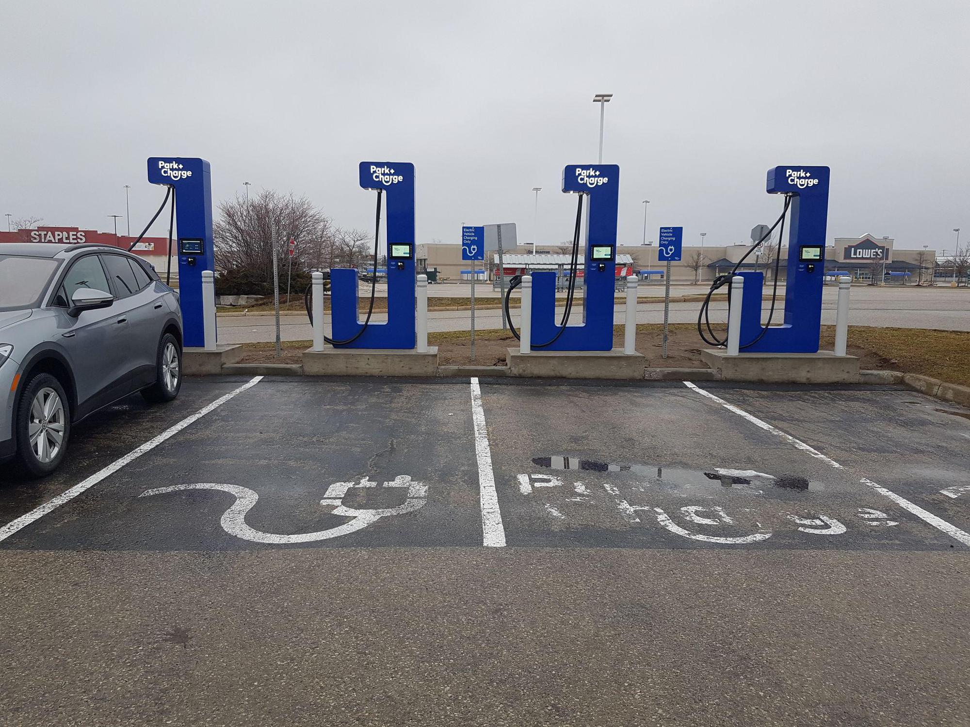 Zehrs Laurentian Kitchener Kitchener, ON EV Station