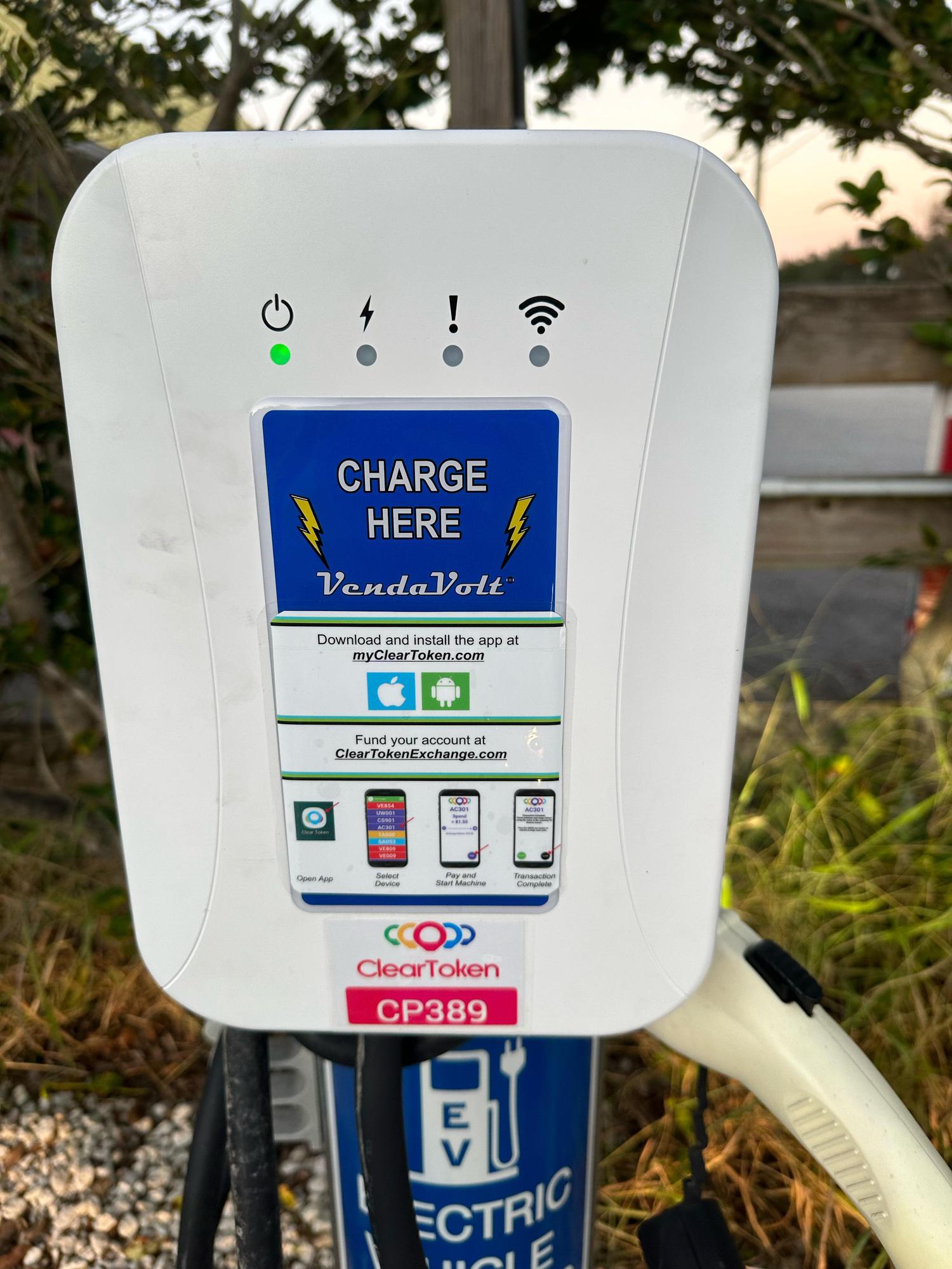 Hot Wheels Paint & Body Shop Brooksville, FL EV Station