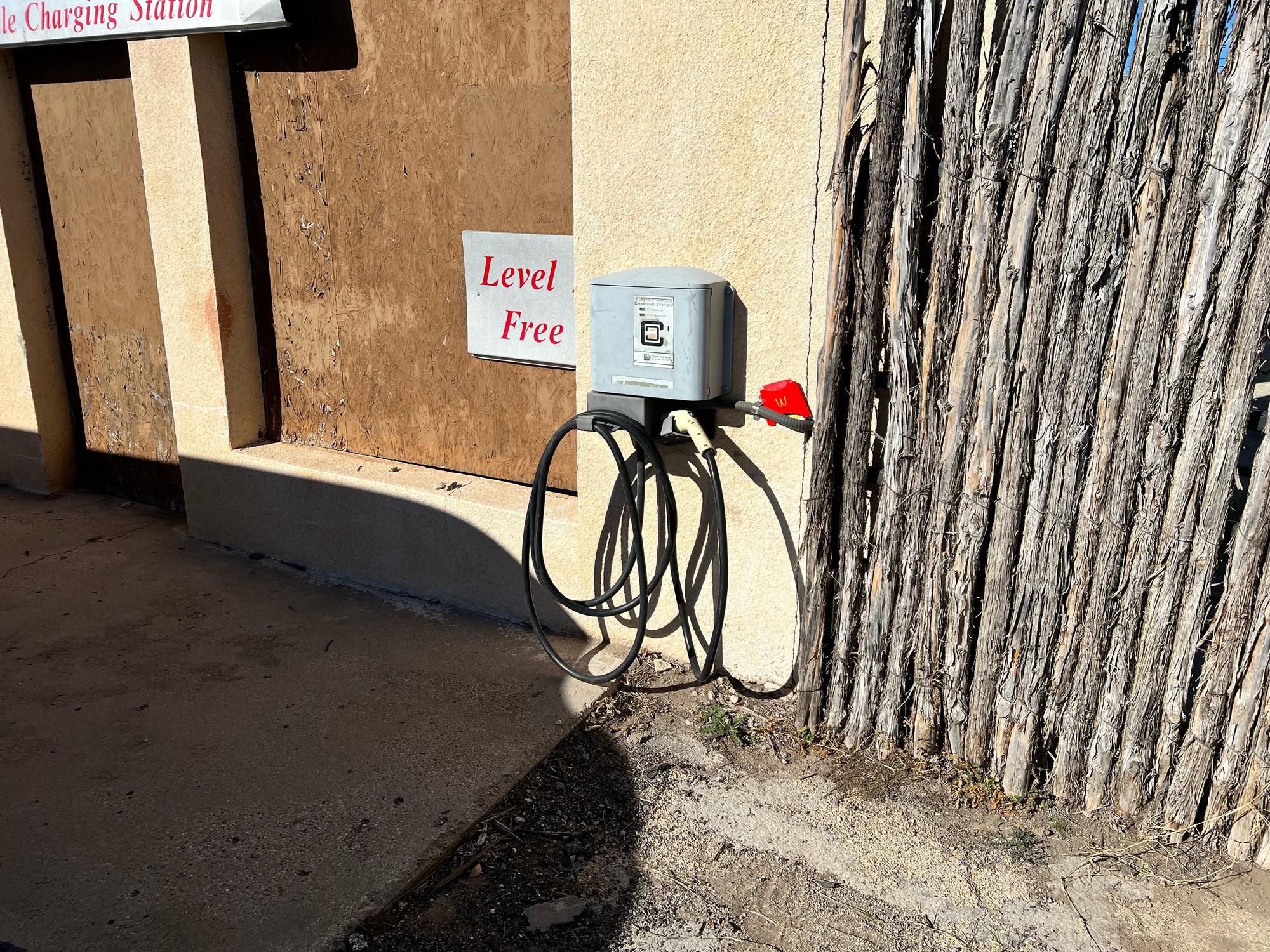 Iraan Energy House Iraan, TX EV Station