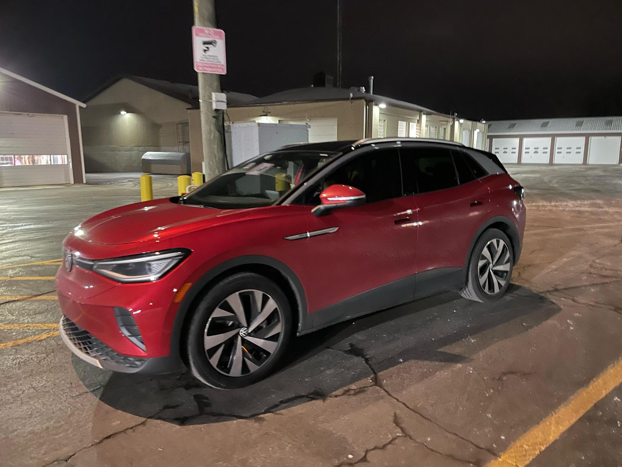 Algonquin Township Crystal Lake, IL EV Station
