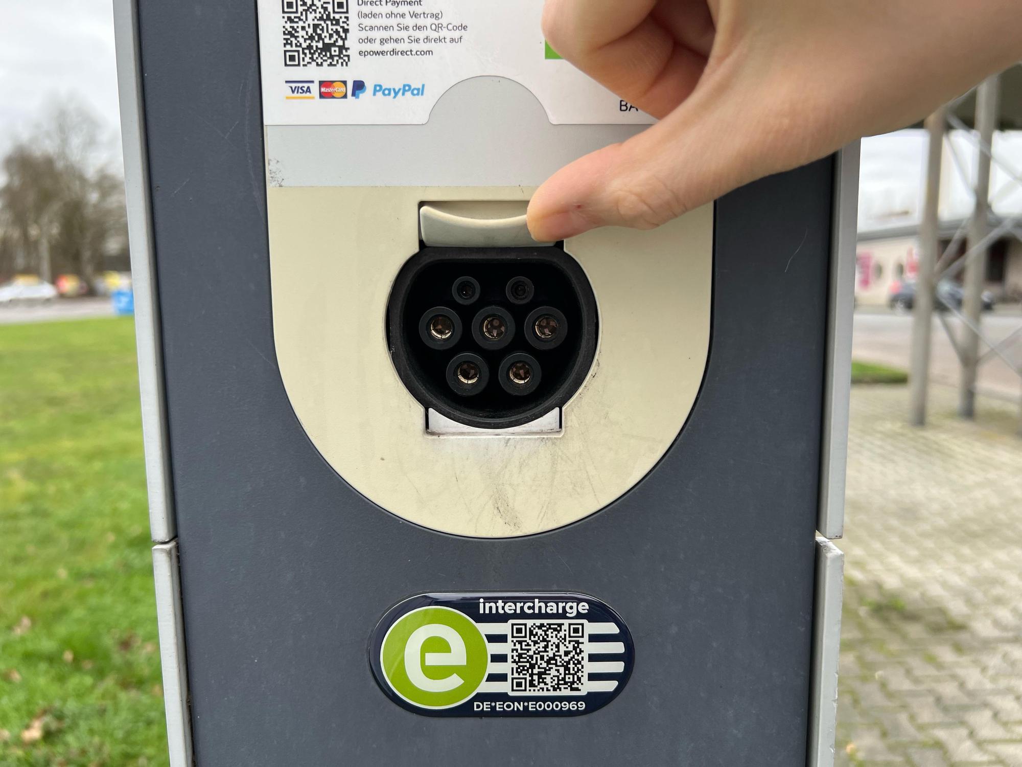 Compleo Charging Technologies GmbH | Salzbergen, NDS | EV Station
