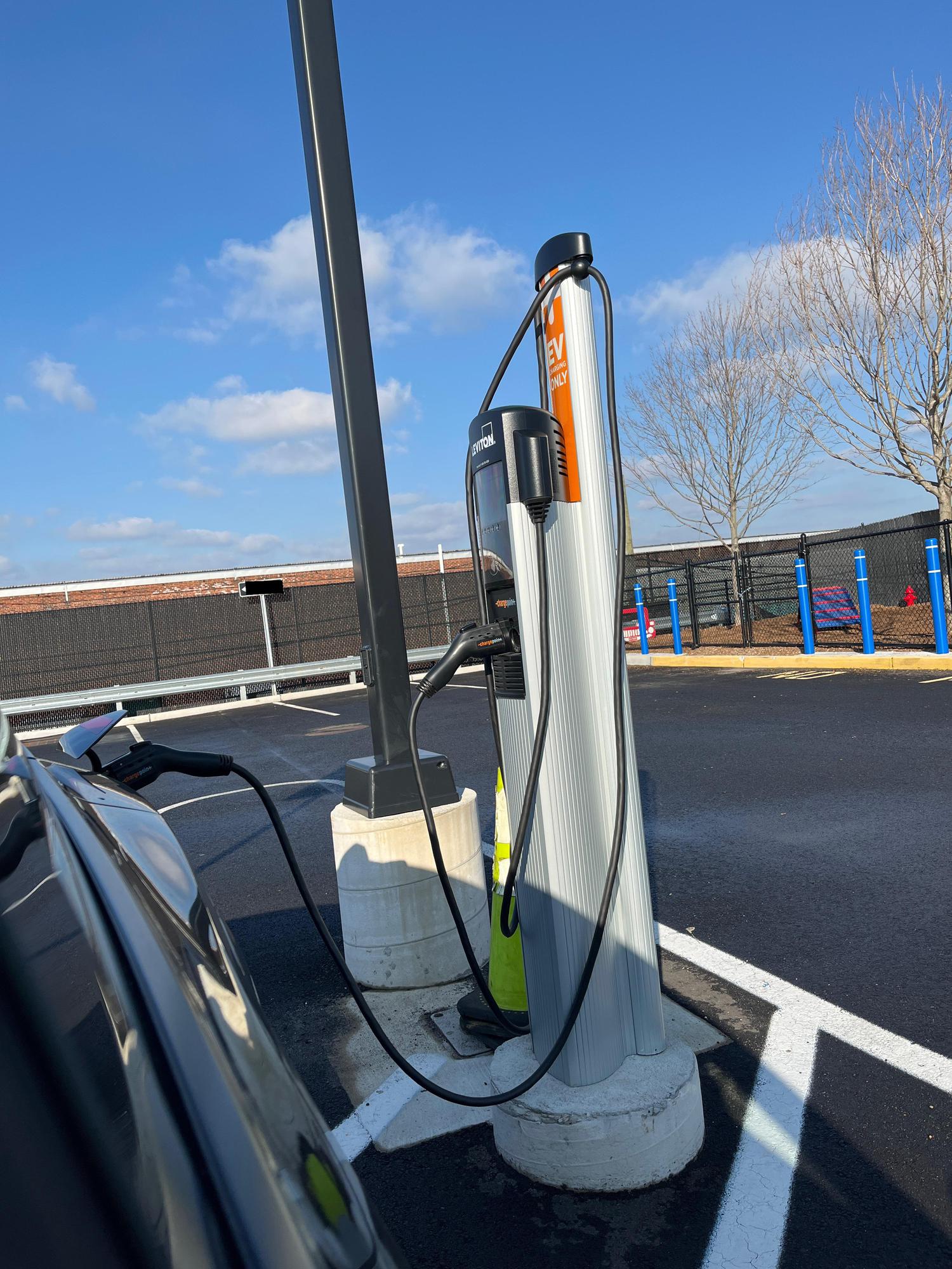 Wood Ridge Athletic Complex North Parking Lot WoodRidge, NJ EV Station