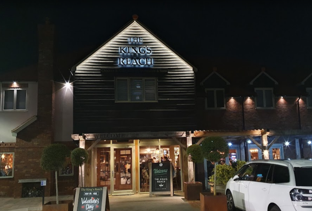 The Kings Reach NA Potton Road, Biggleswade, SG18 0EL, GBR EV Station