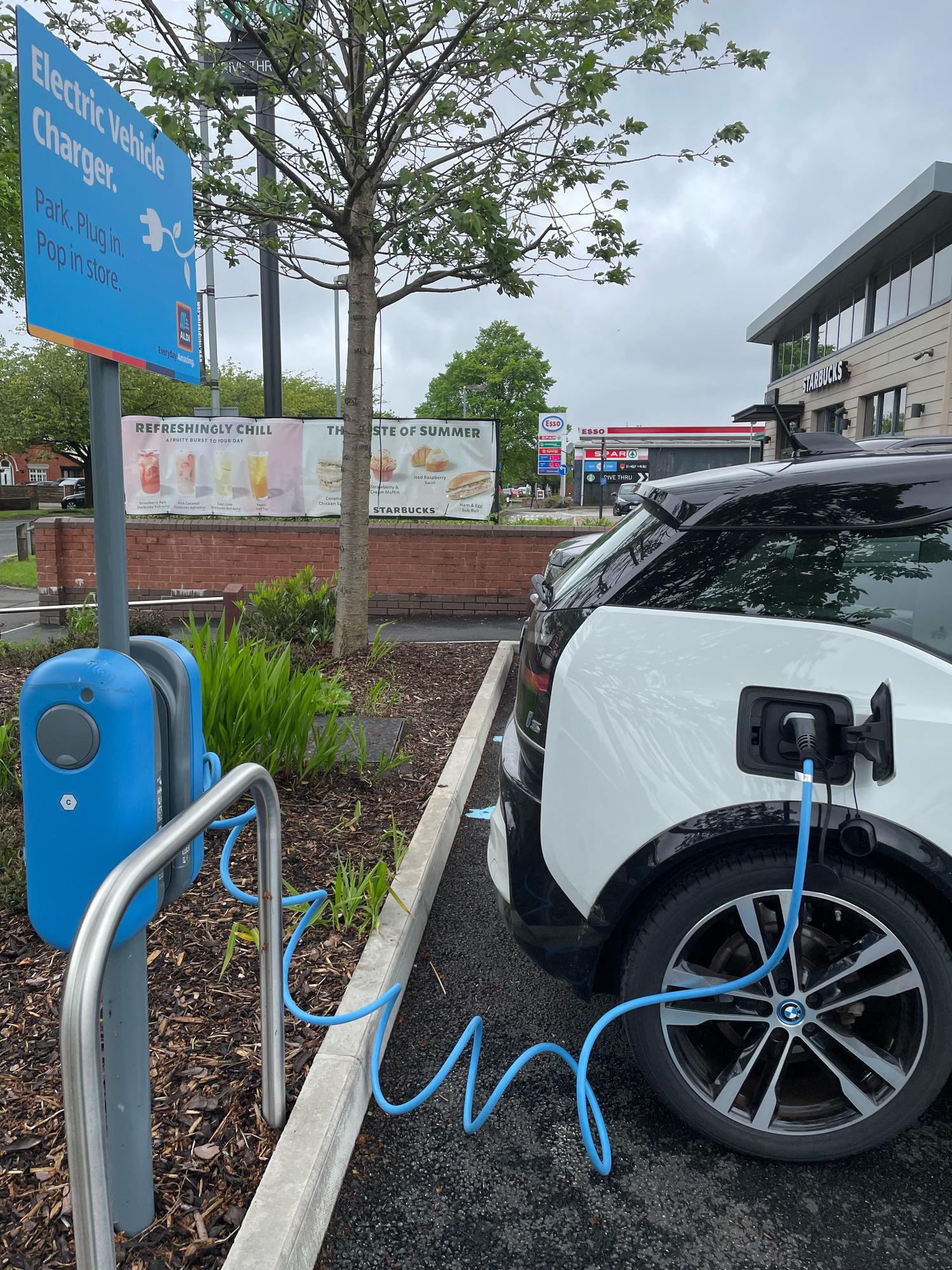 Aldi Deepdale Arc Car Wash, Blackpool Rd, Preston PR1 6XA, UK EV Station
