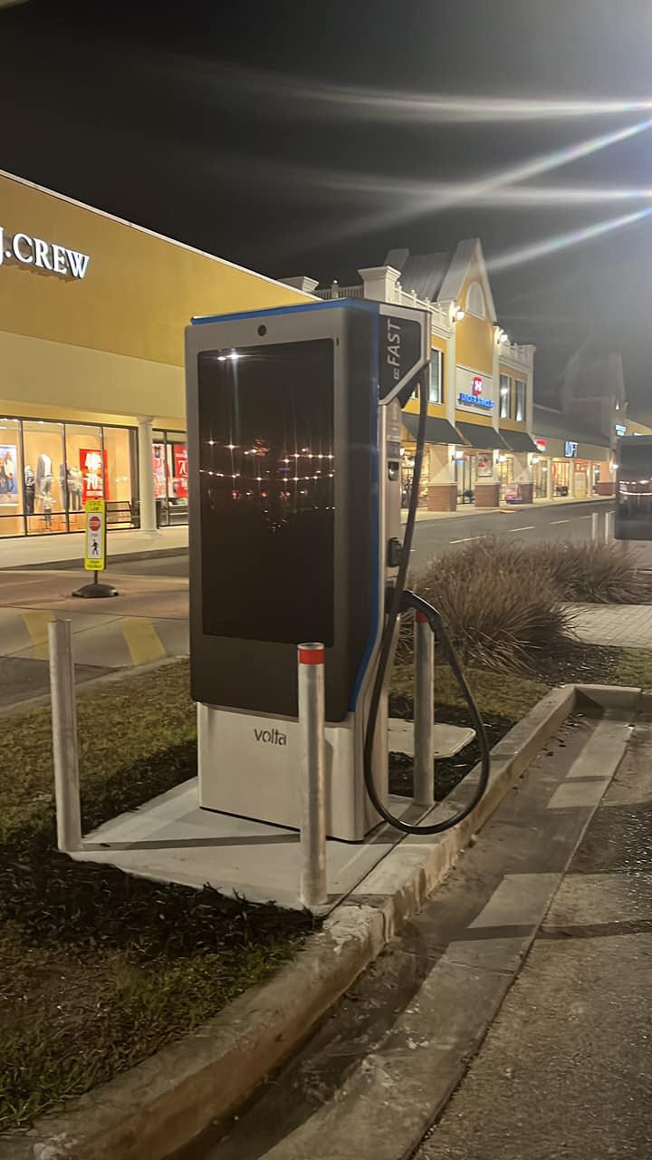 Tanger Outlet Center Gonzales (2) Gonzales, LA EV Station
