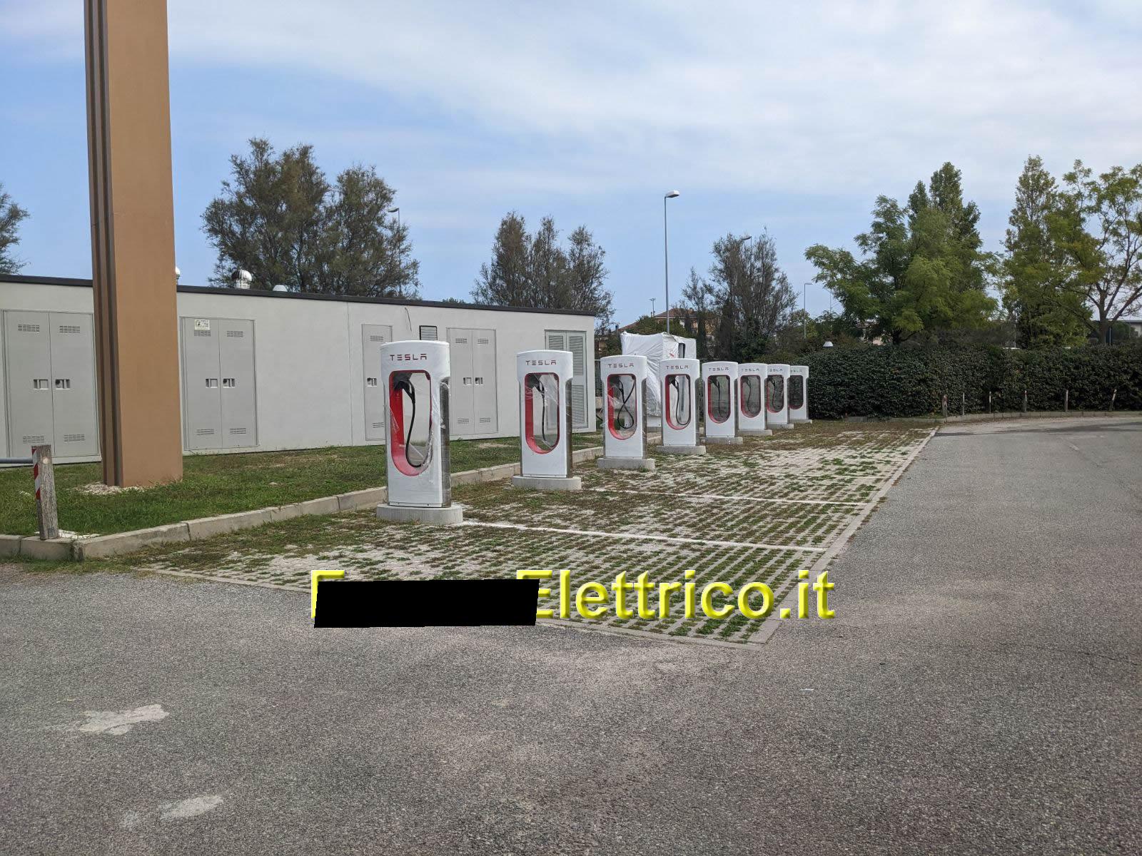 Centro Commerciale Le Befane Rimini, EmiliaRomagna EV Station