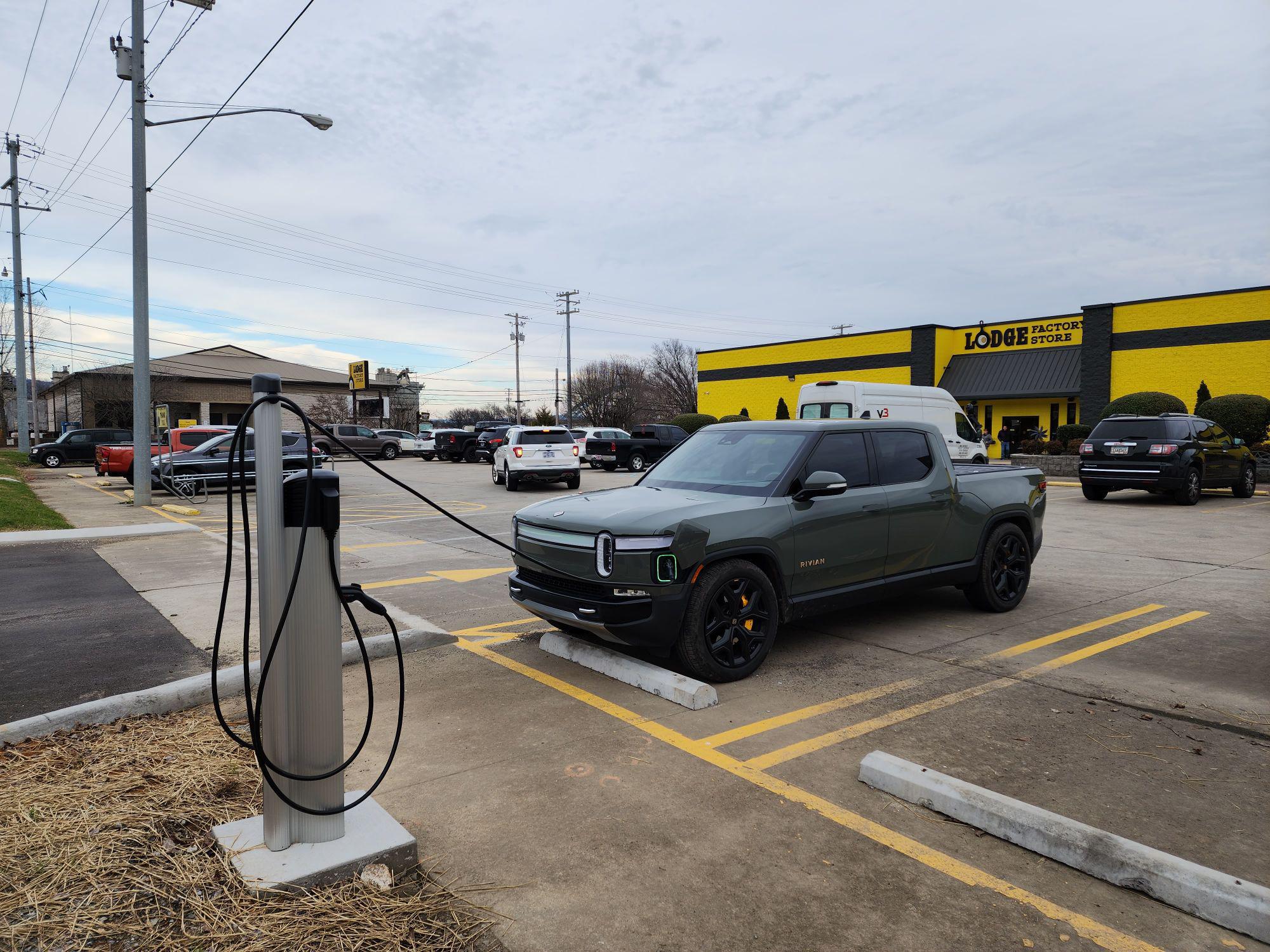 Lodge Cast Iron Factory Store & Museum South Pittsburg, TN EV Station
