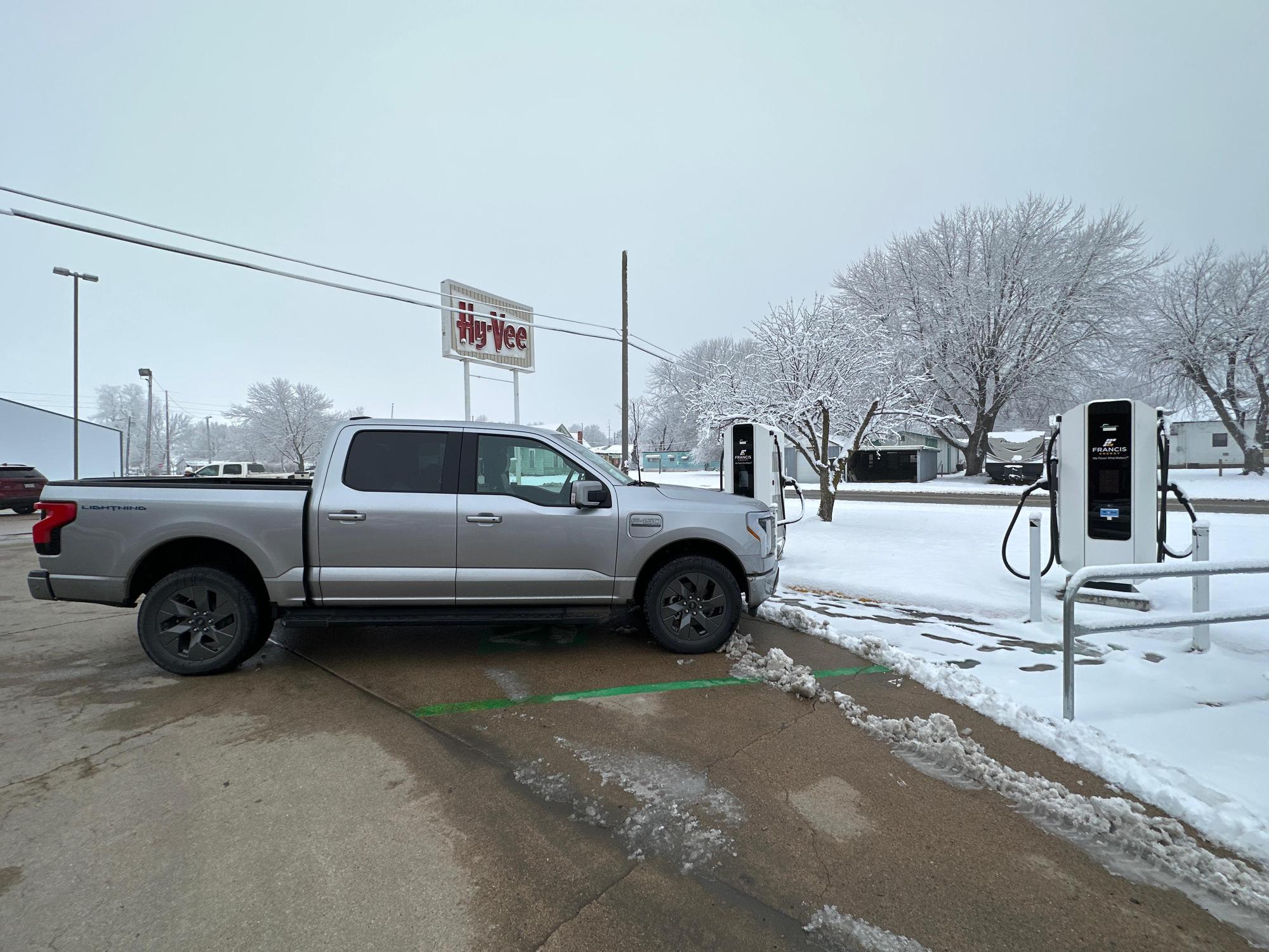 HyVee Tarkio, MO EV Station